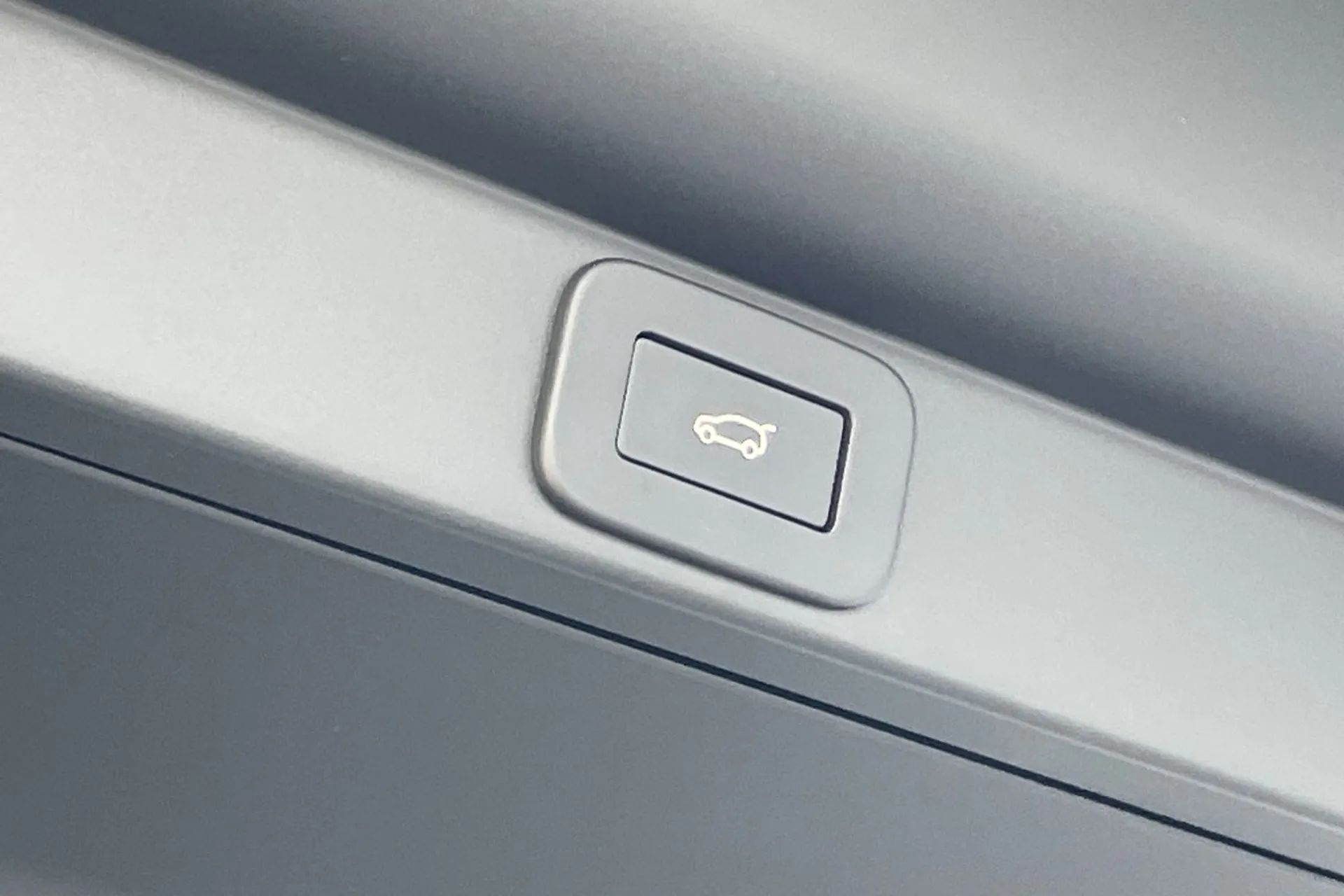 LAND ROVER RANGE ROVER thumbnail image number 31