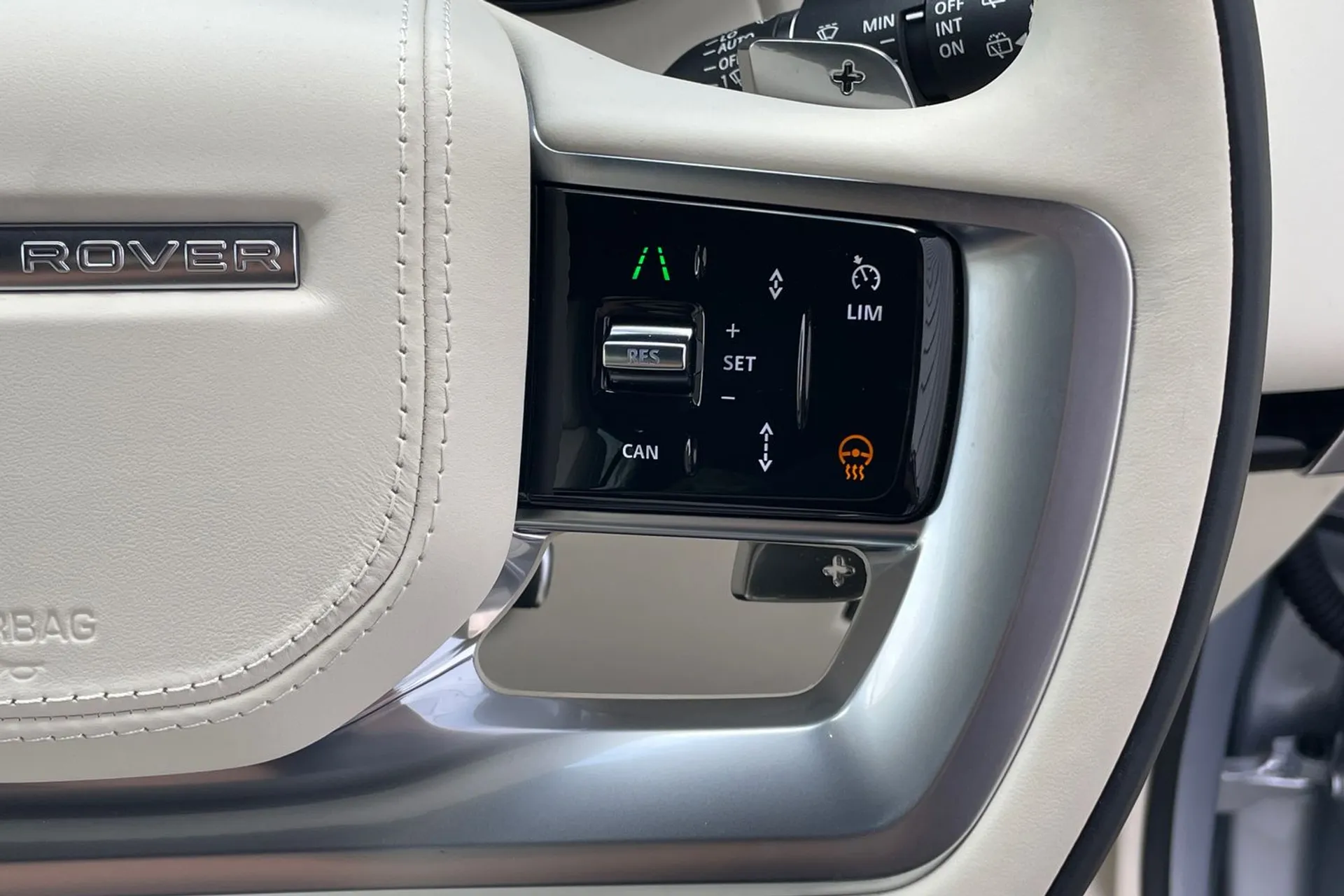 LAND ROVER RANGE ROVER thumbnail image number 54