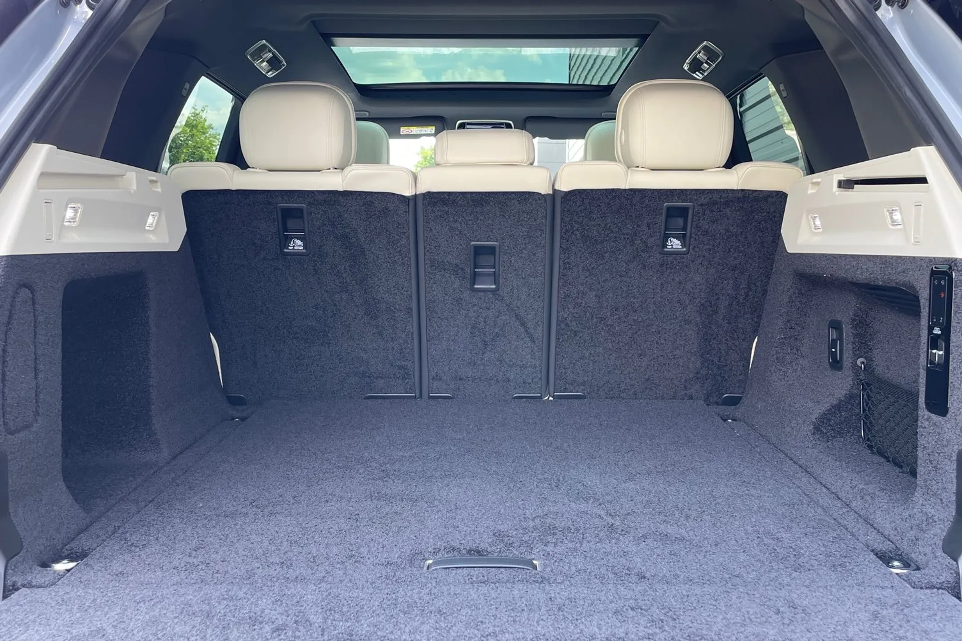 LAND ROVER RANGE ROVER thumbnail image number 30