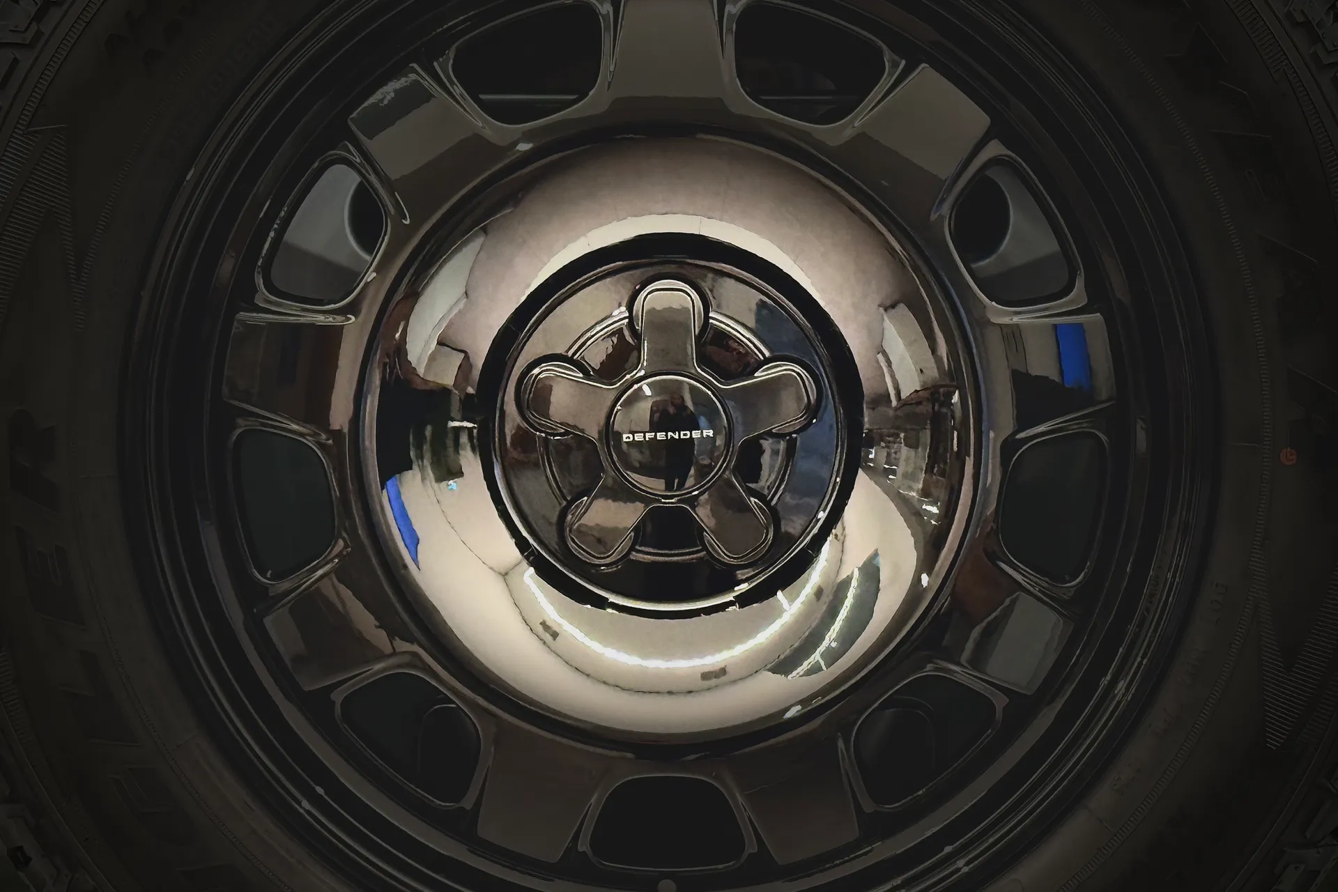 LAND ROVER Defender 110 thumbnail image number 17