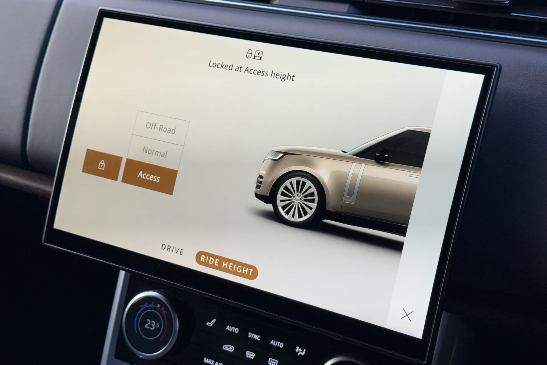 LAND ROVER RANGE ROVER thumbnail image number 22