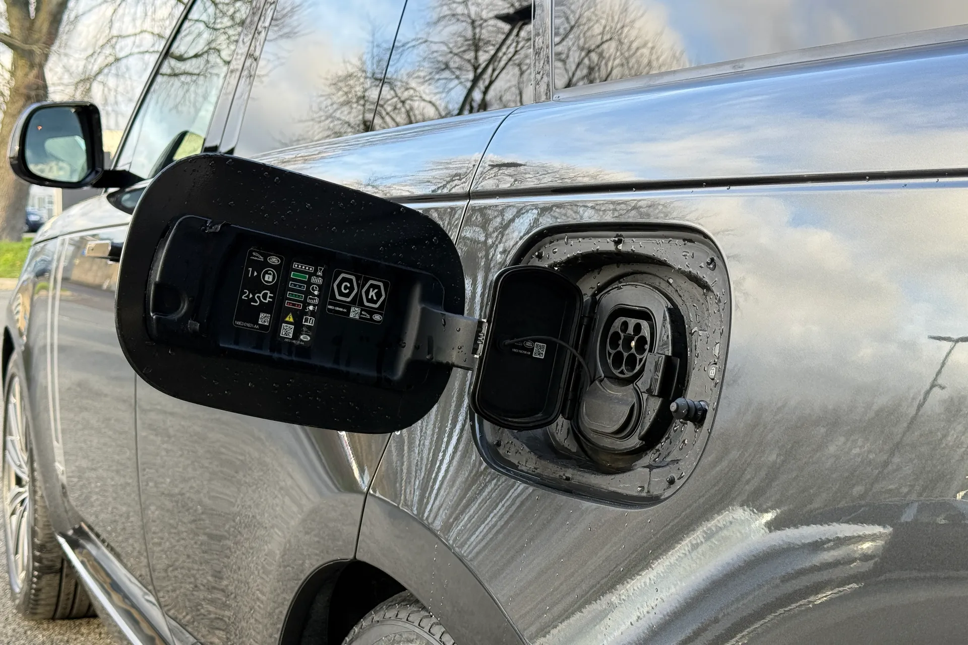 LAND ROVER RANGE ROVER thumbnail image number 42