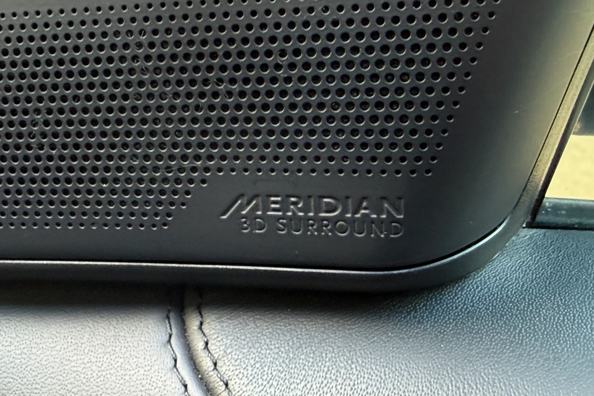 LAND ROVER RANGE ROVER thumbnail image number 24