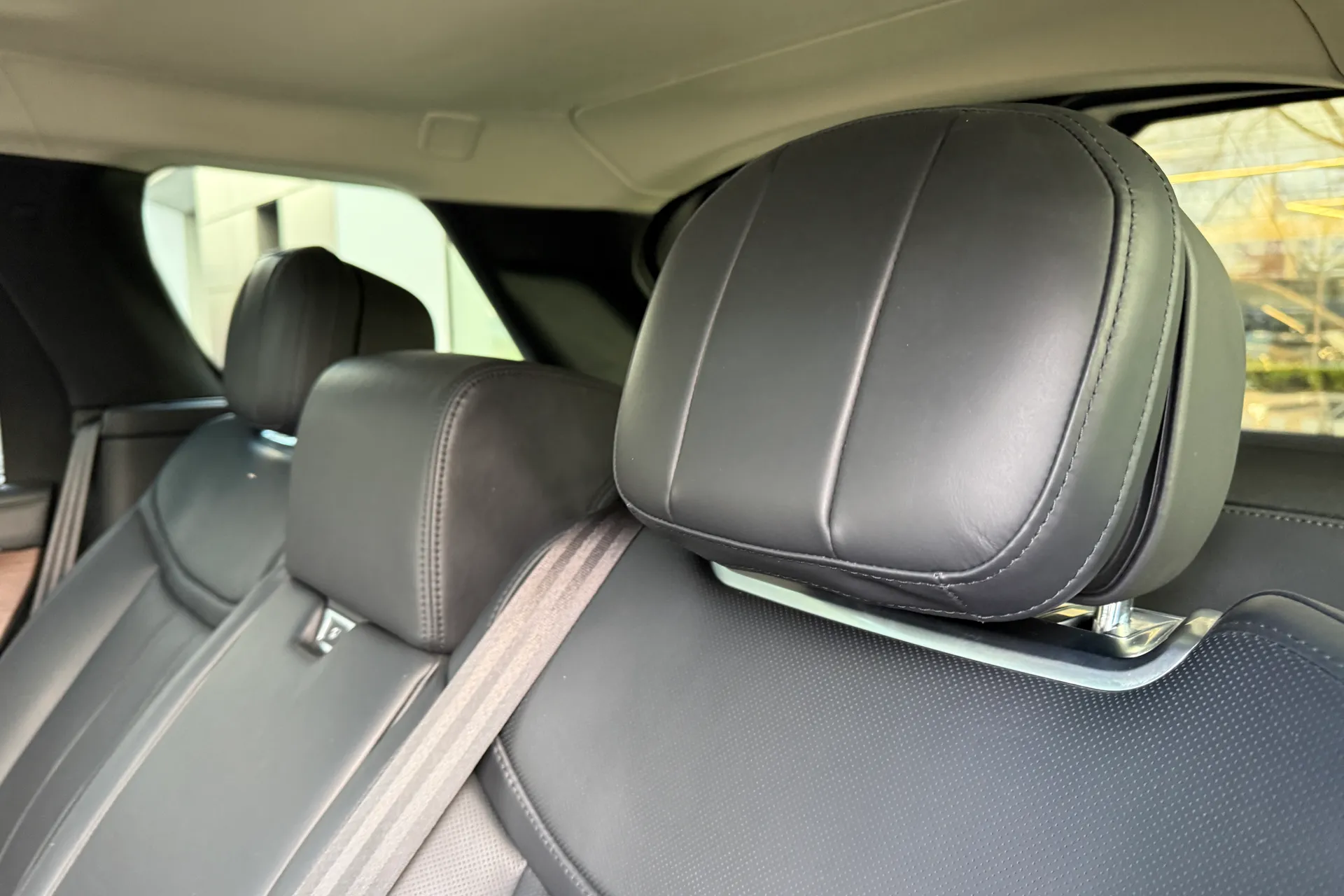 LAND ROVER RANGE ROVER thumbnail image number 53