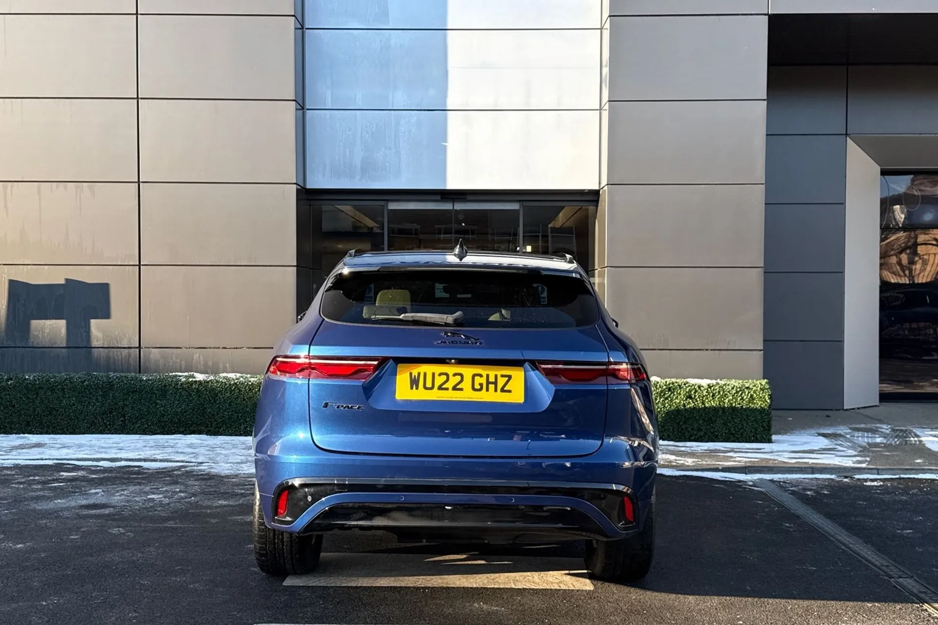 Jaguar F-PACE thumbnail image number 8