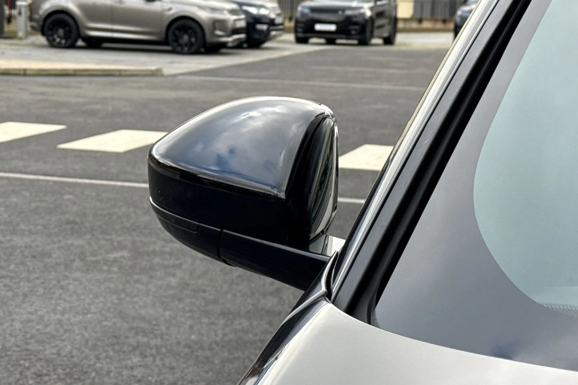 LAND ROVER DISCOVERY SPORT thumbnail image number 31