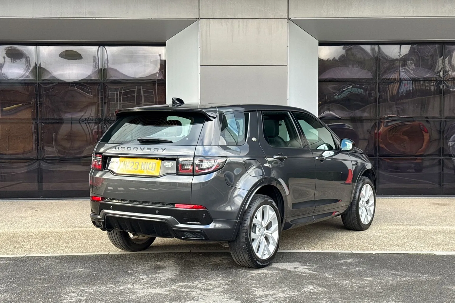 LAND ROVER DISCOVERY SPORT thumbnail image number 12