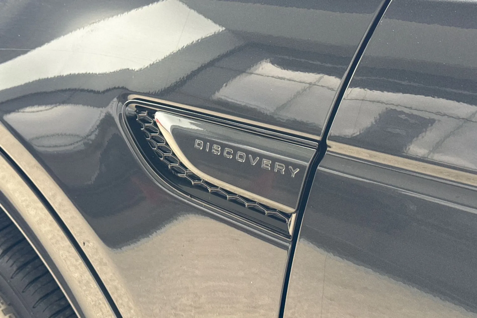 LAND ROVER DISCOVERY SPORT thumbnail image number 32