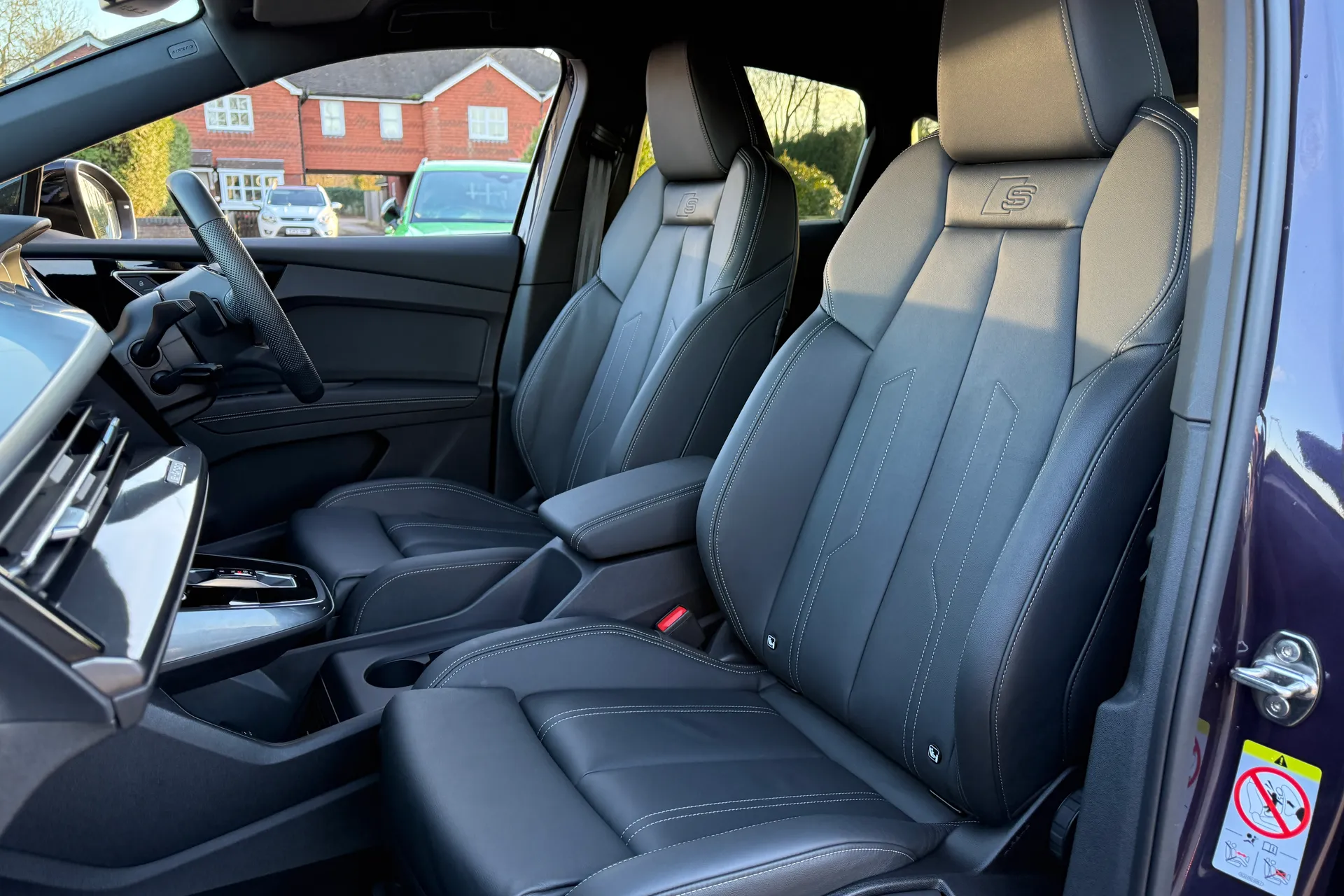 Audi Q4 e-tron thumbnail image number 33