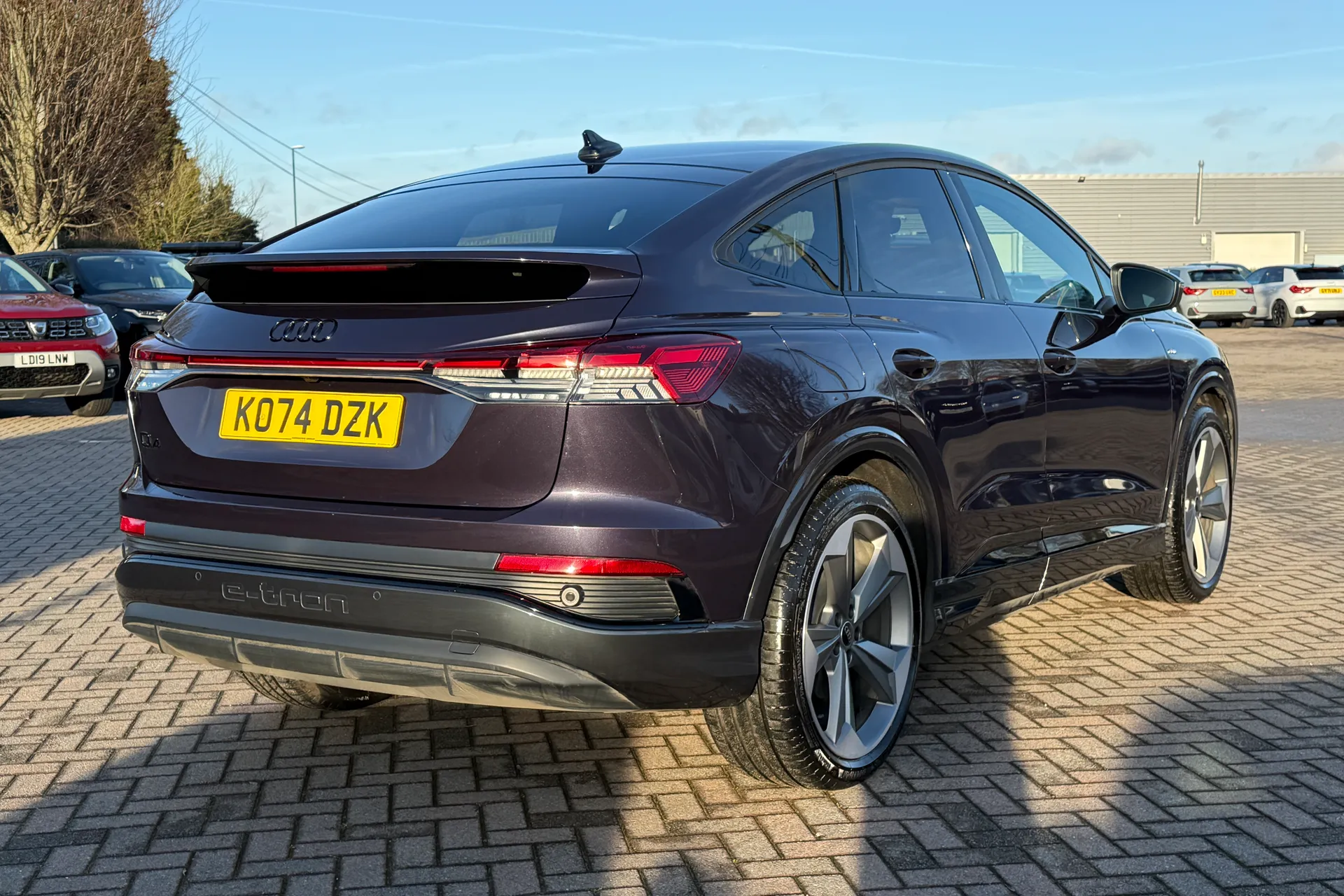 Audi Q4 e-tron thumbnail image number 35