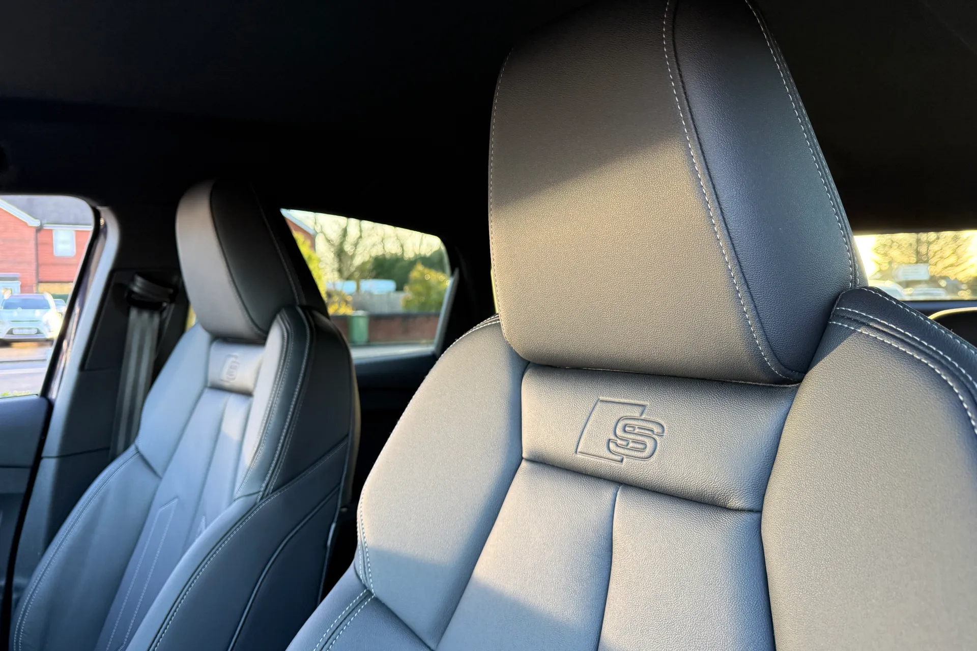 Audi Q4 e-tron thumbnail image number 34