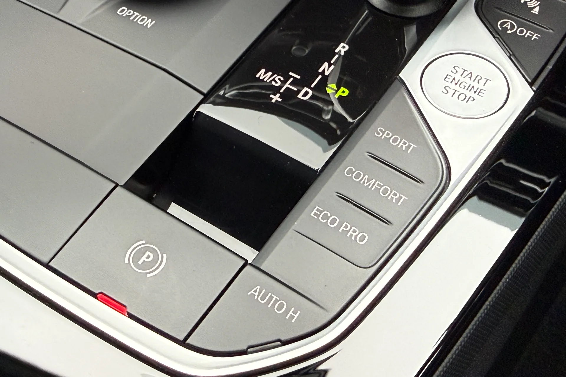 BMW 2 SERIES thumbnail image number 39