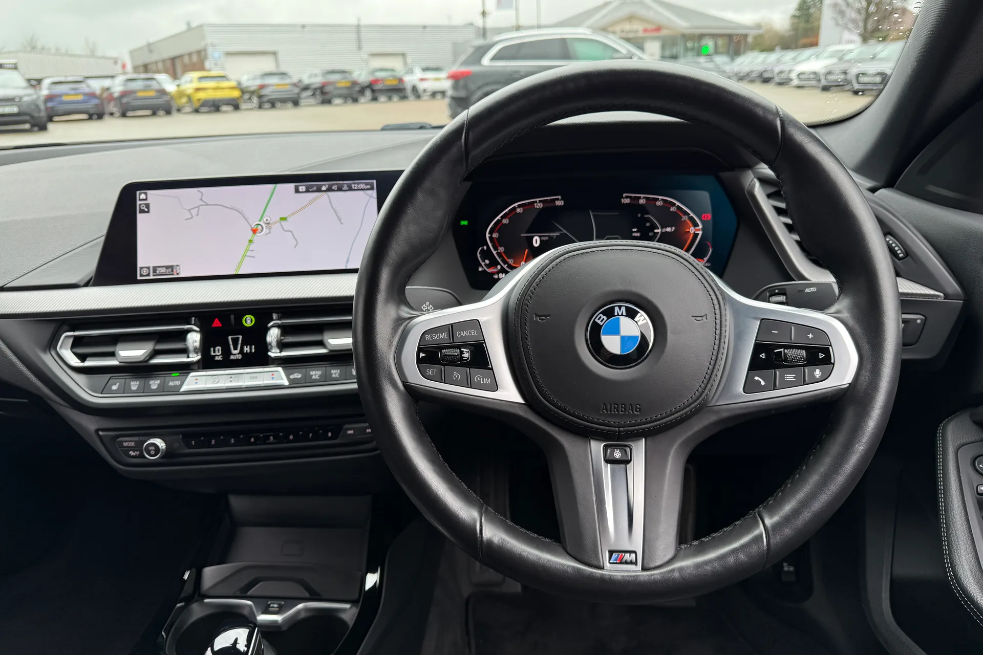 BMW 2 SERIES thumbnail image number 6