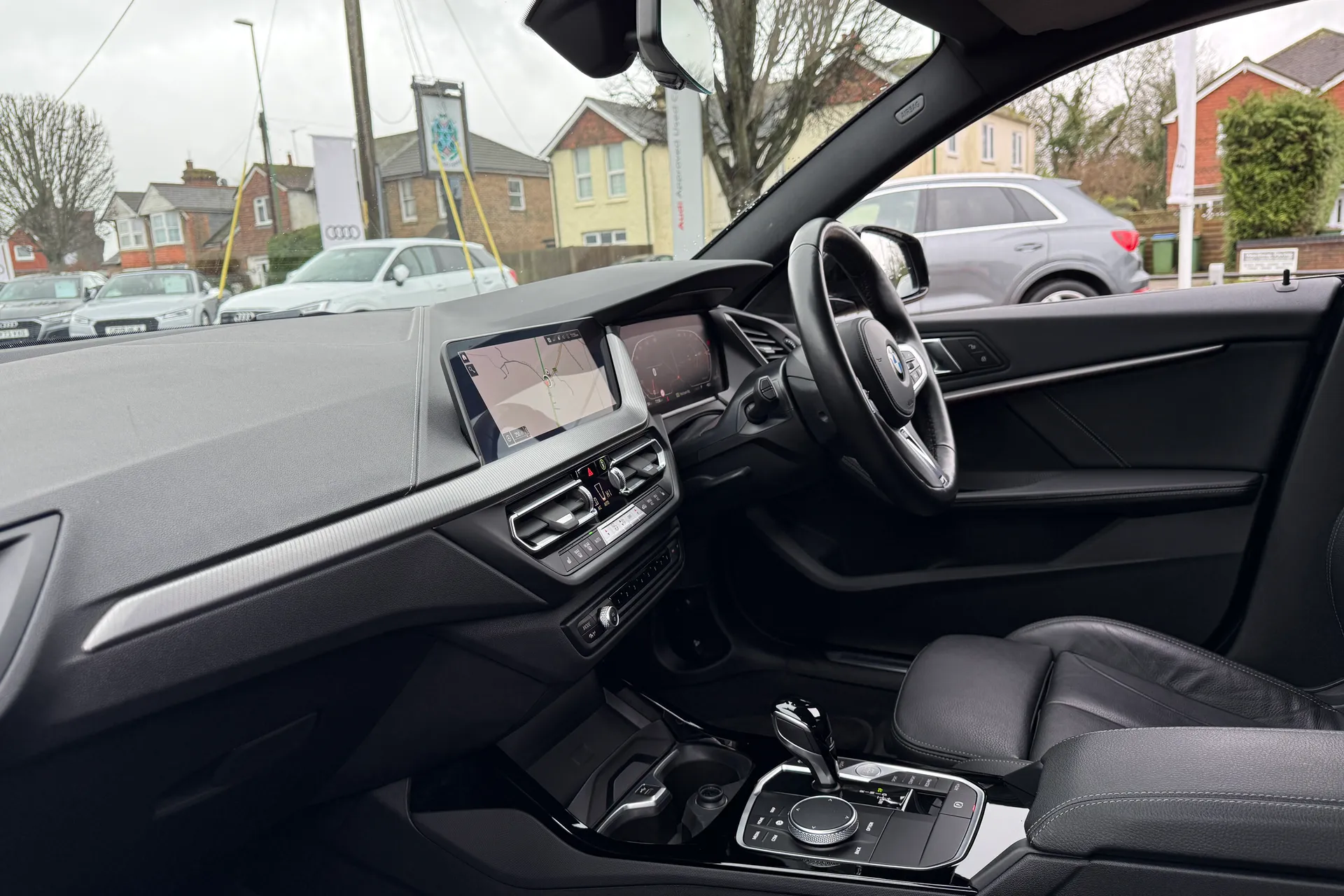 BMW 2 SERIES thumbnail image number 28