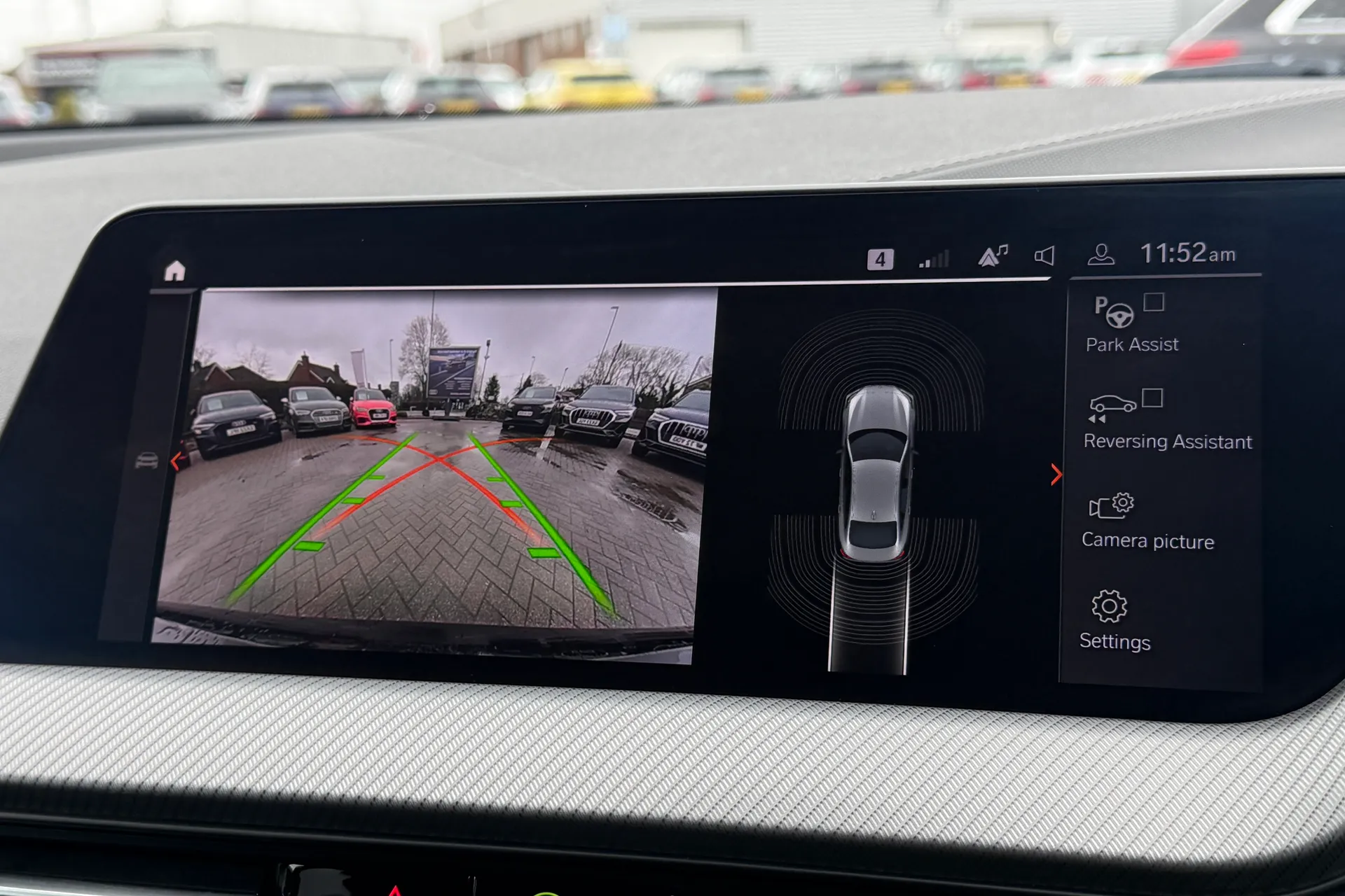 BMW 2 SERIES thumbnail image number 4