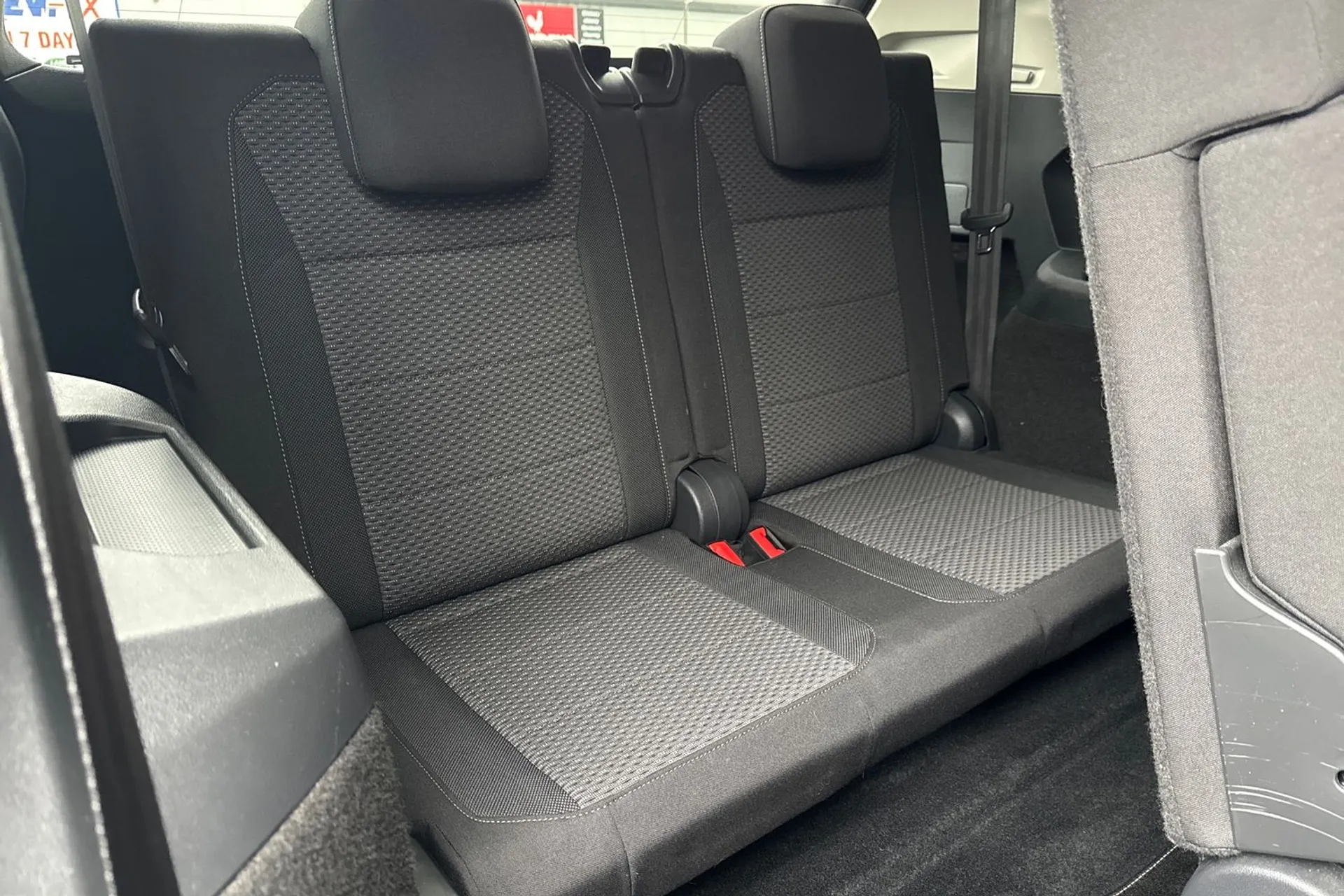 VOLKSWAGEN TIGUAN ALLSPACE thumbnail image number 45