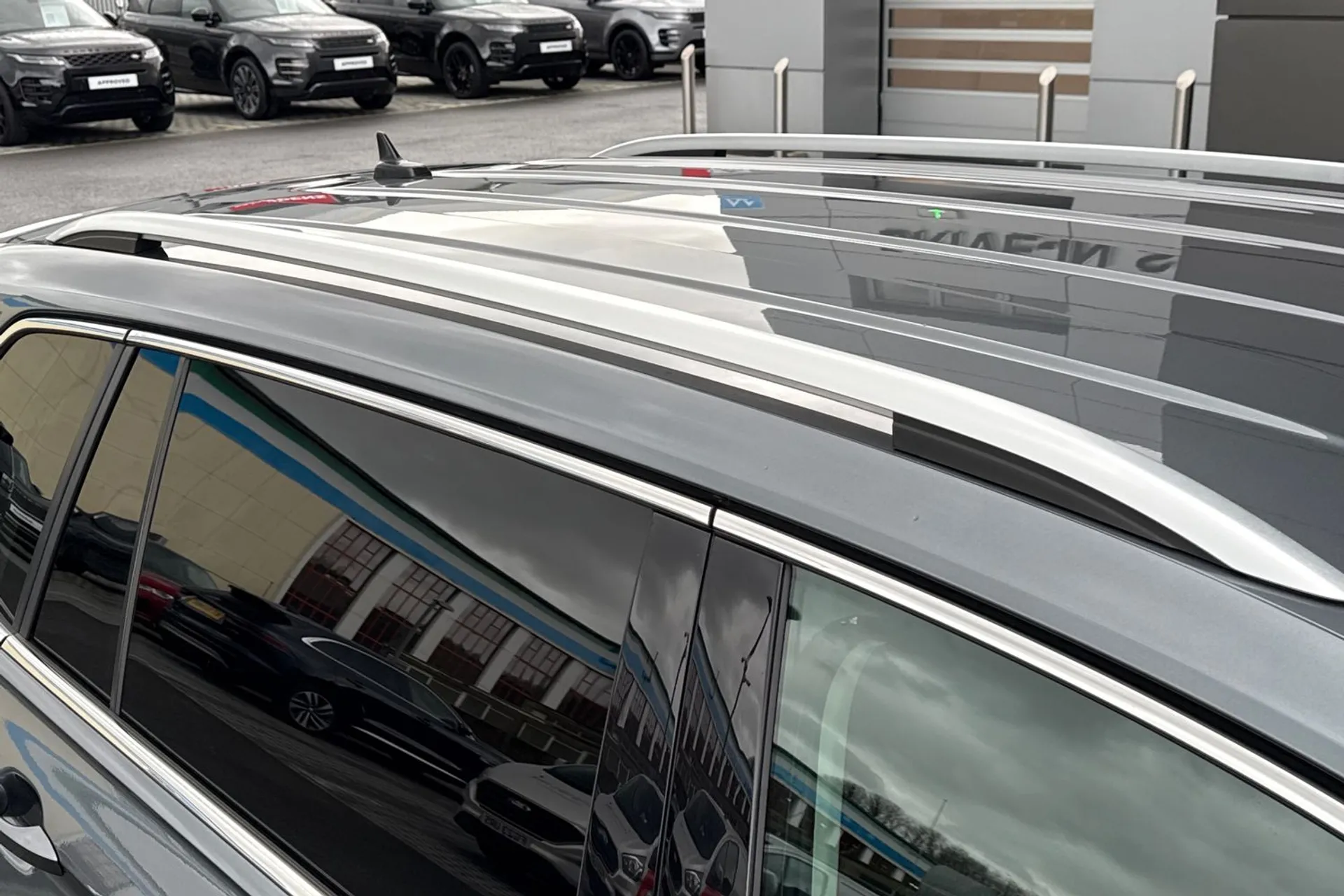 VOLKSWAGEN TIGUAN ALLSPACE thumbnail image number 21