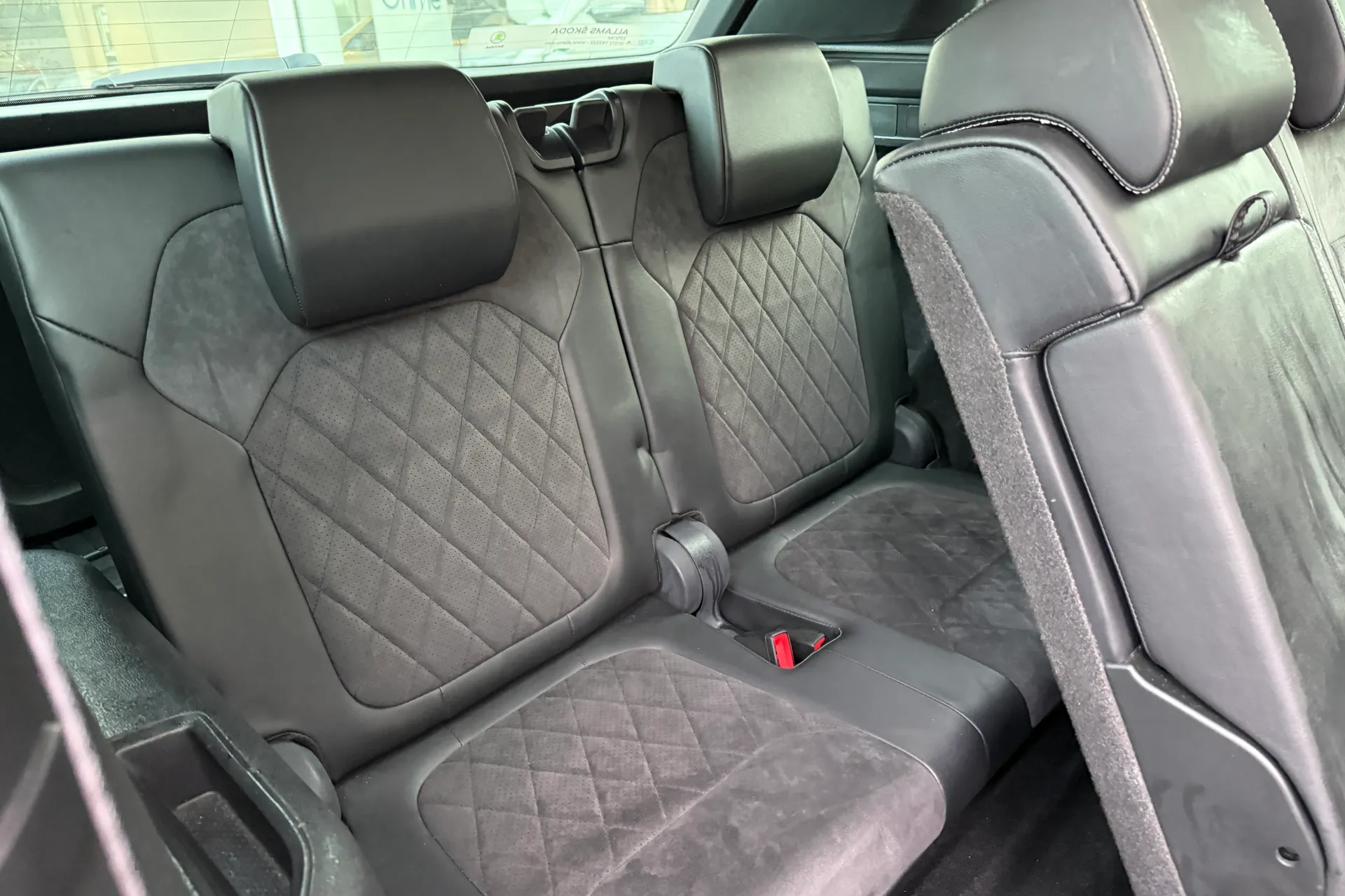 SKODA KODIAQ thumbnail image number 11