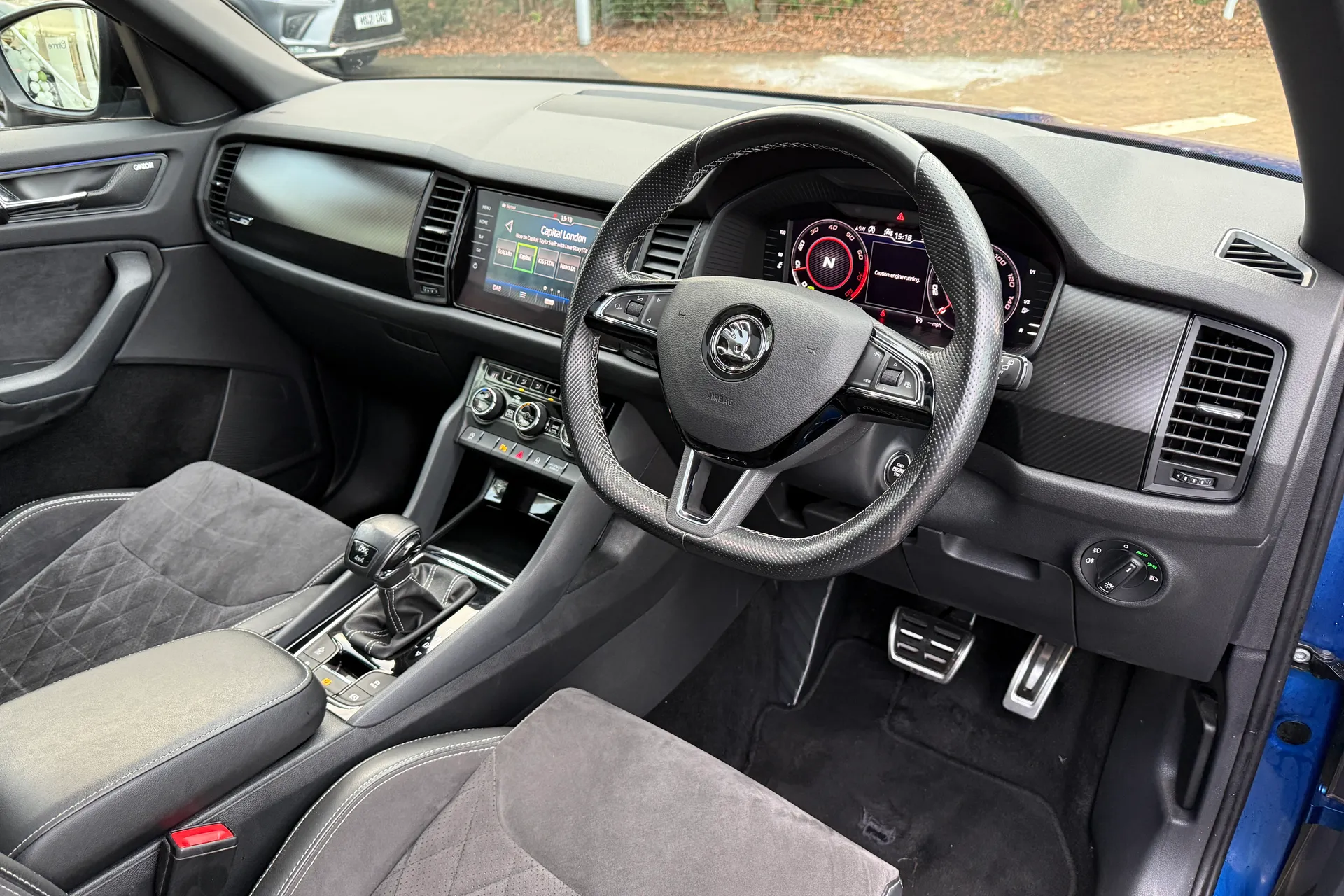 SKODA KODIAQ thumbnail image number 17