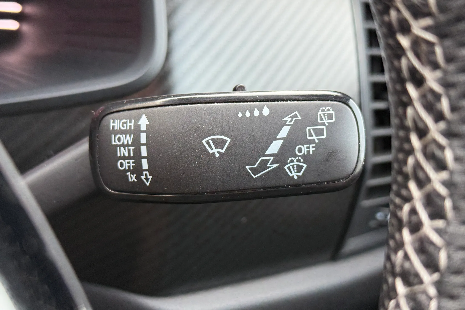 SKODA KODIAQ thumbnail image number 60