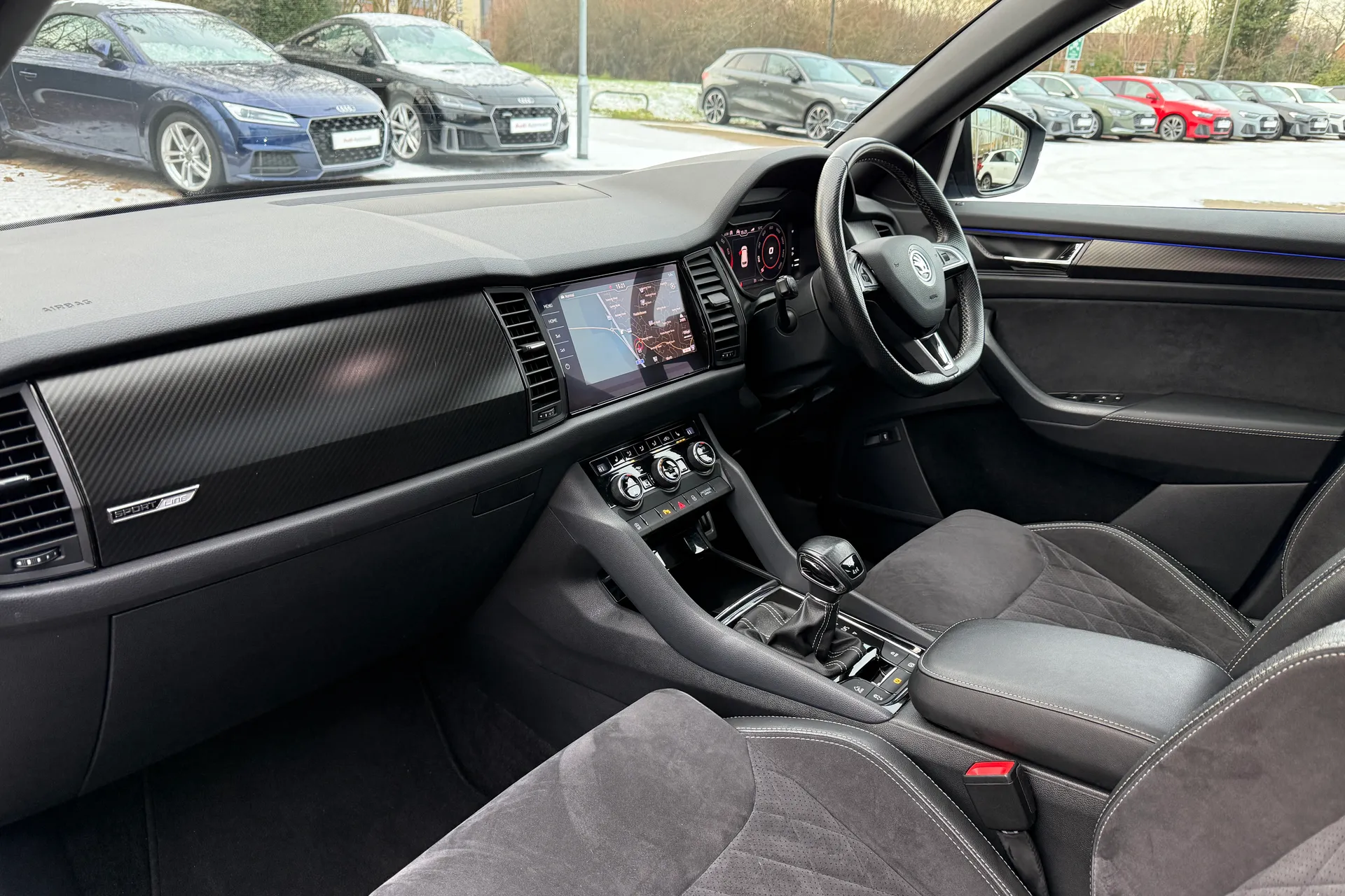 SKODA KODIAQ thumbnail image number 21