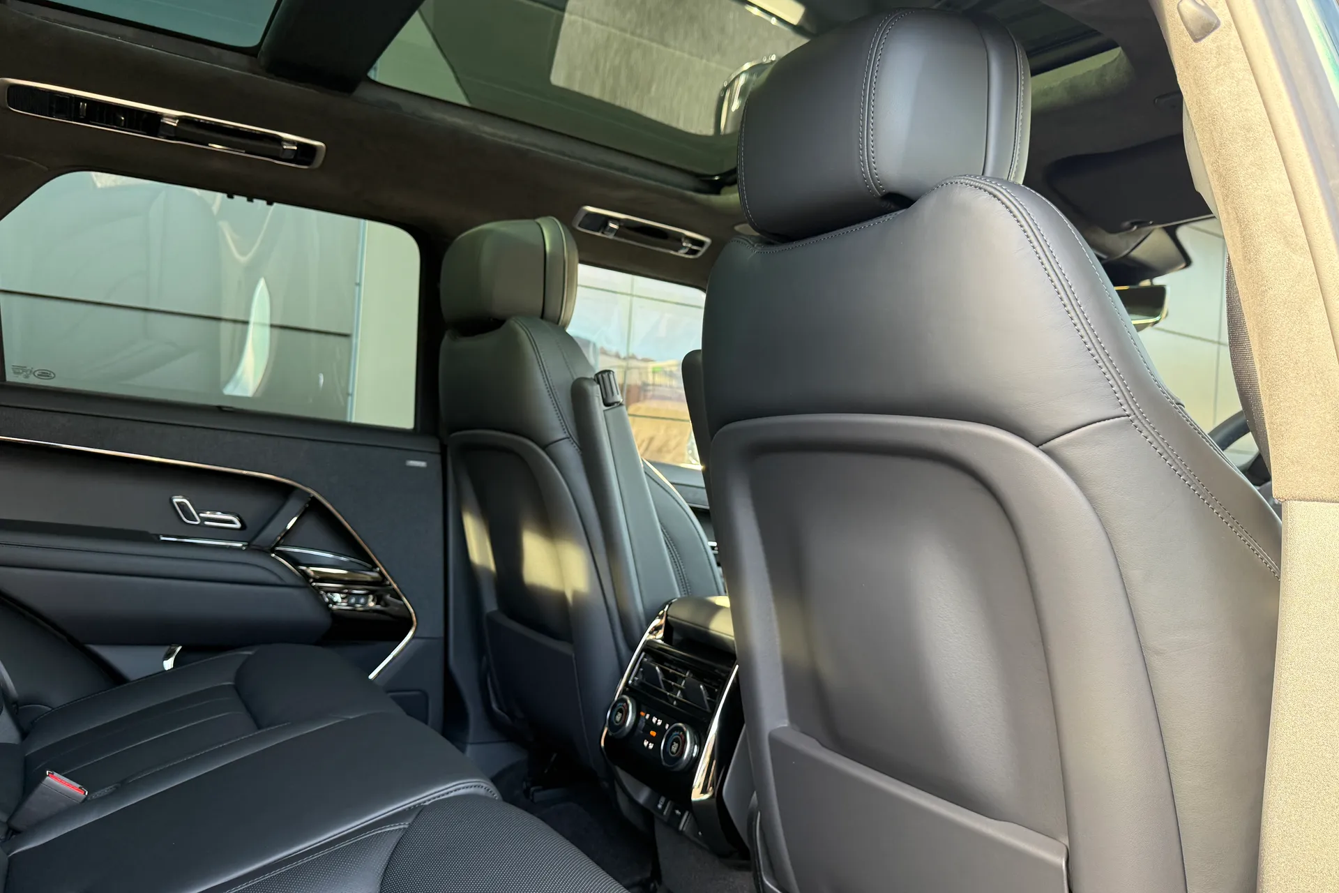 LAND ROVER RANGE ROVER SPORT thumbnail image number 57