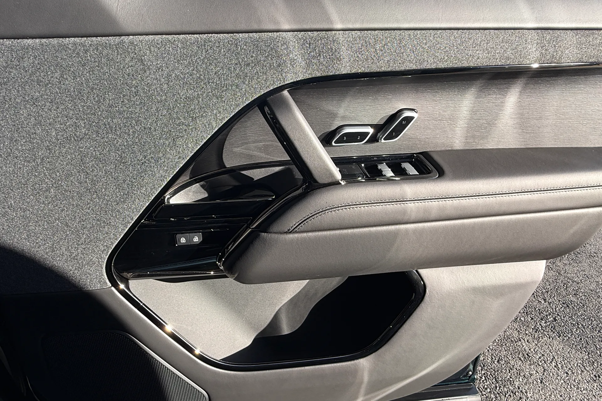 LAND ROVER RANGE ROVER SPORT thumbnail image number 52