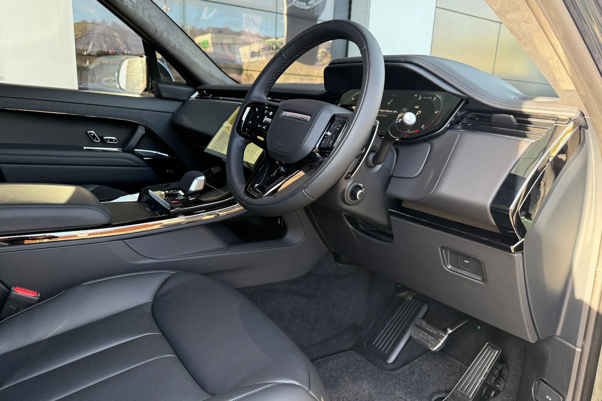 LAND ROVER RANGE ROVER SPORT thumbnail image number 24