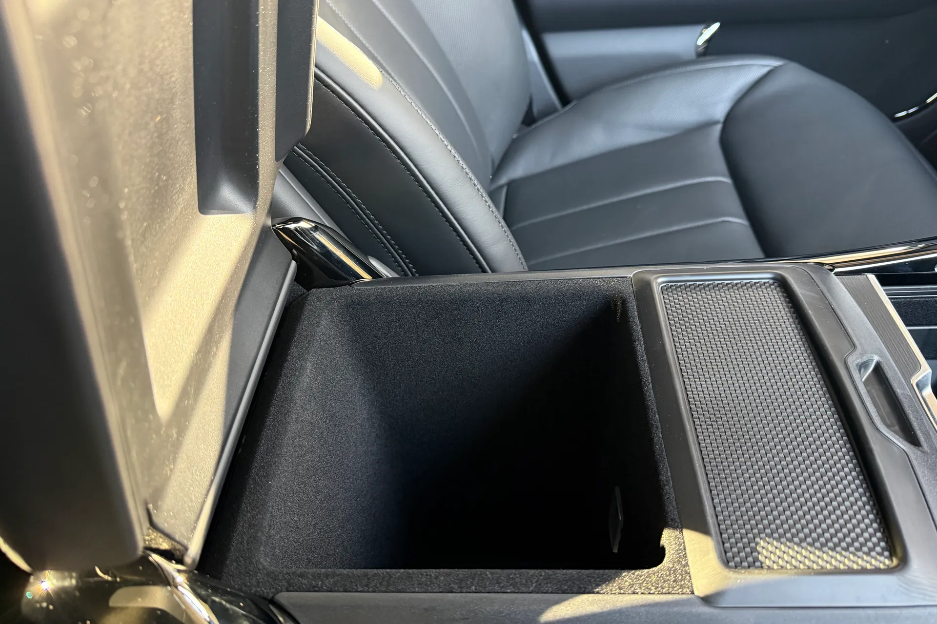 LAND ROVER RANGE ROVER SPORT thumbnail image number 43