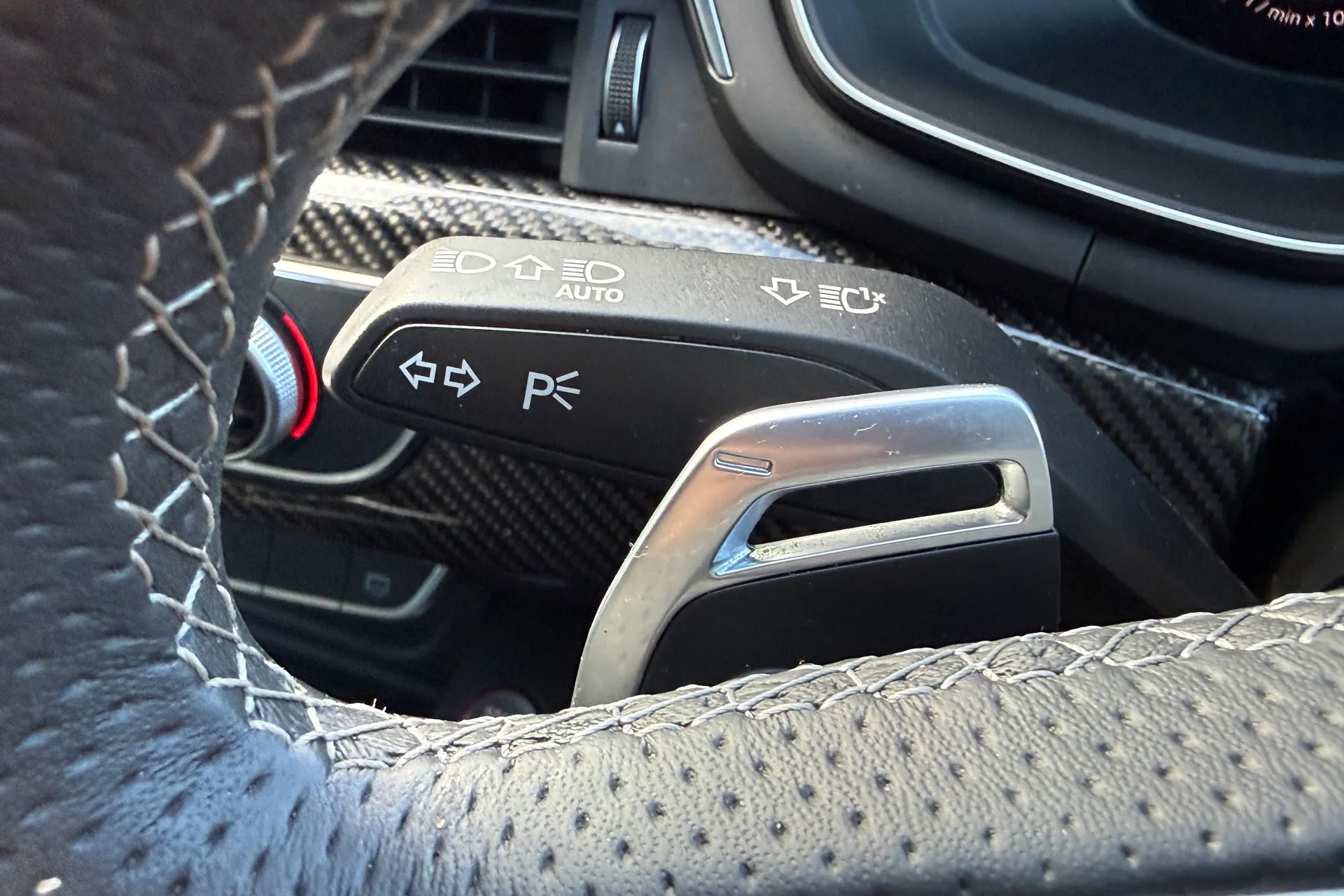 Audi RS5 thumbnail image number 63