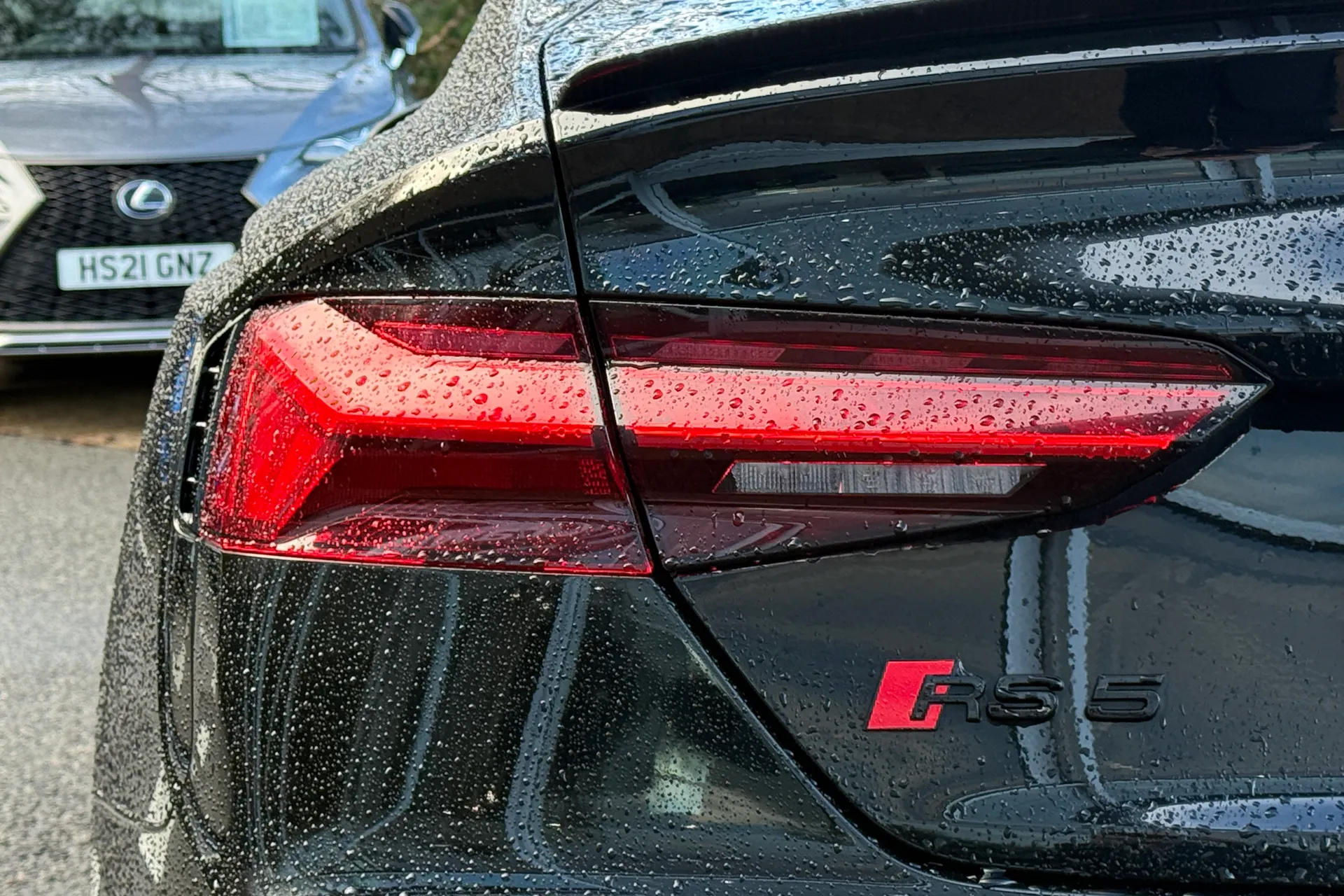 Audi RS5 thumbnail image number 37