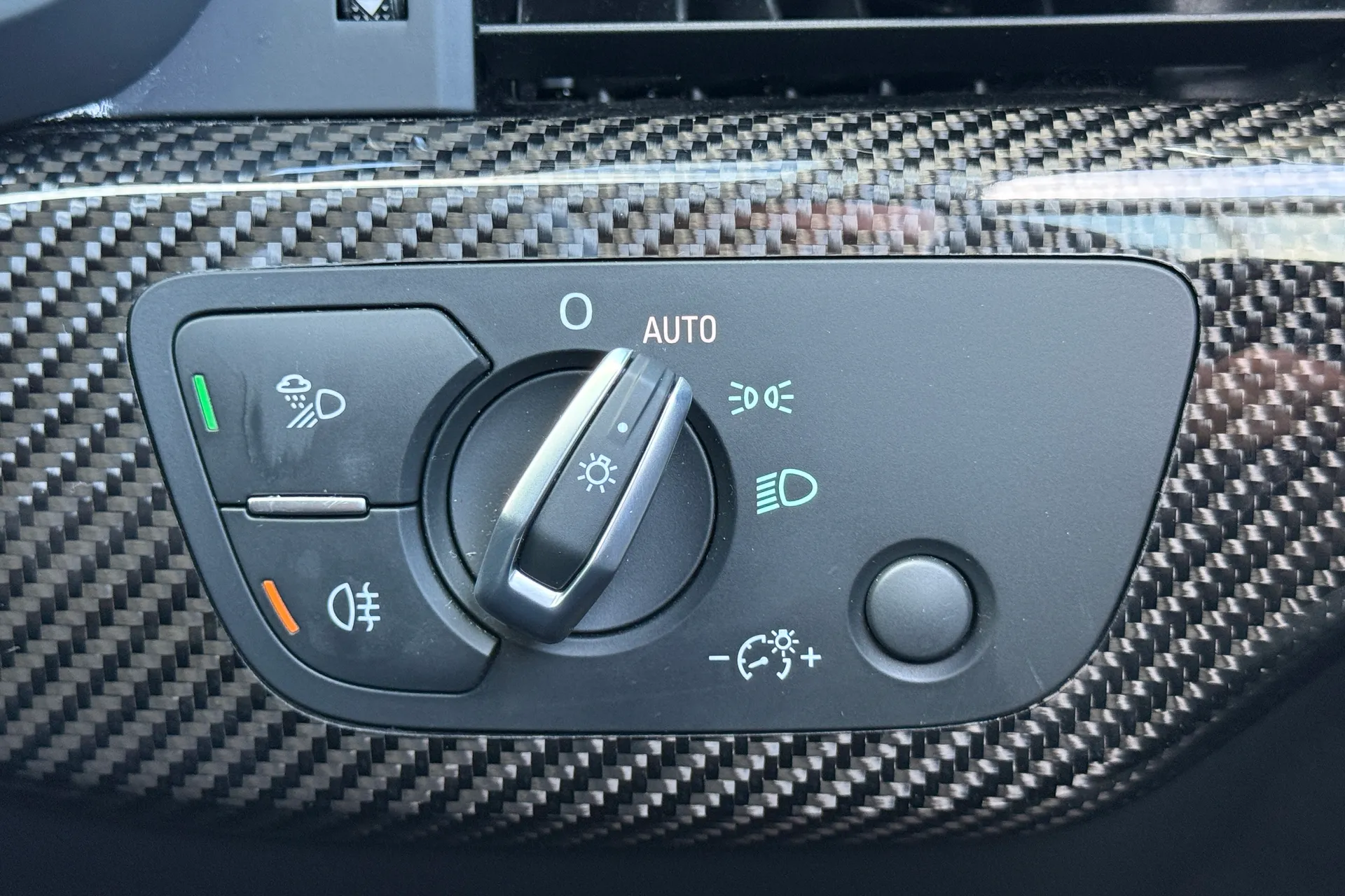 Audi RS5 thumbnail image number 65