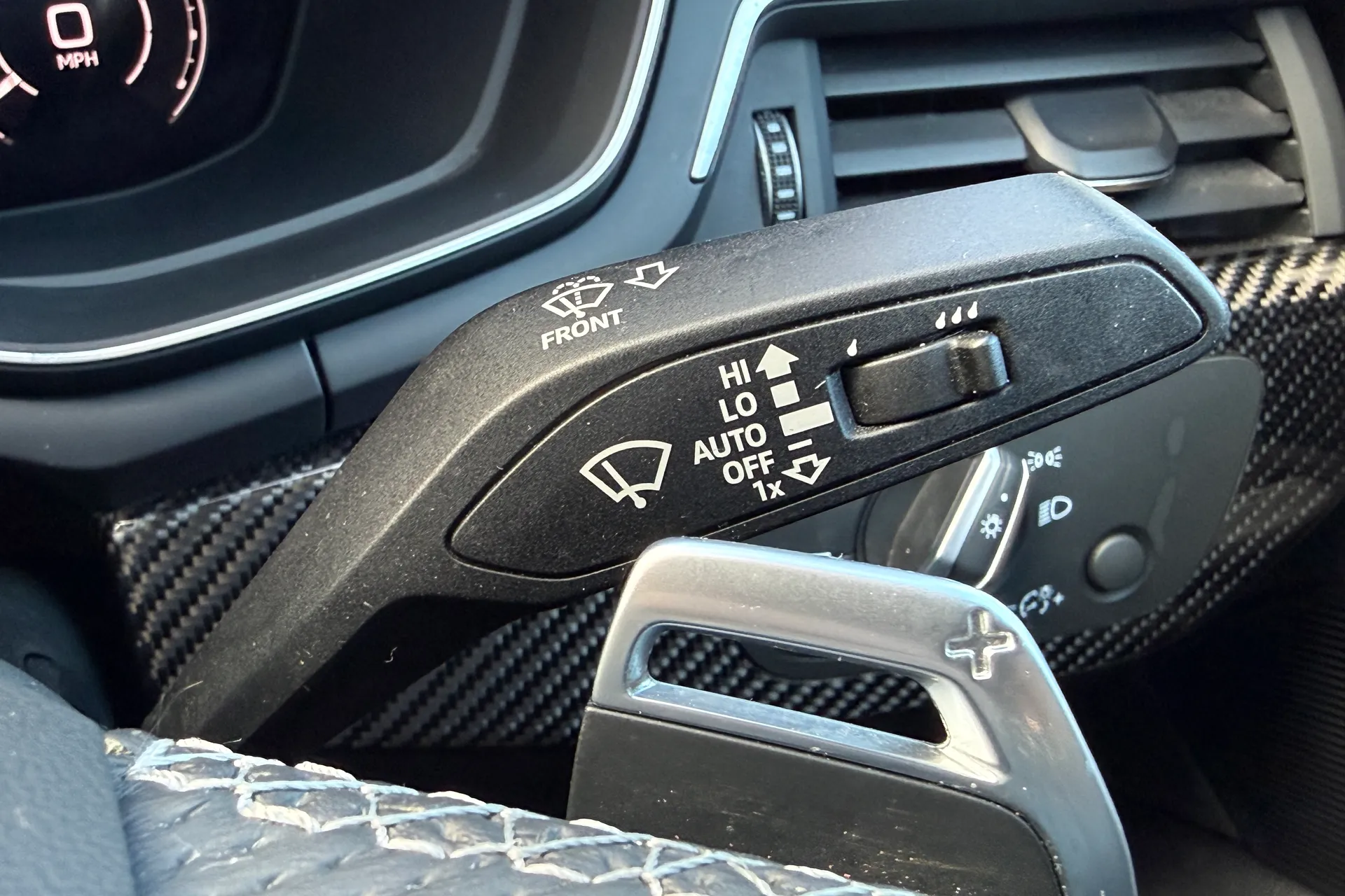 Audi RS5 thumbnail image number 64