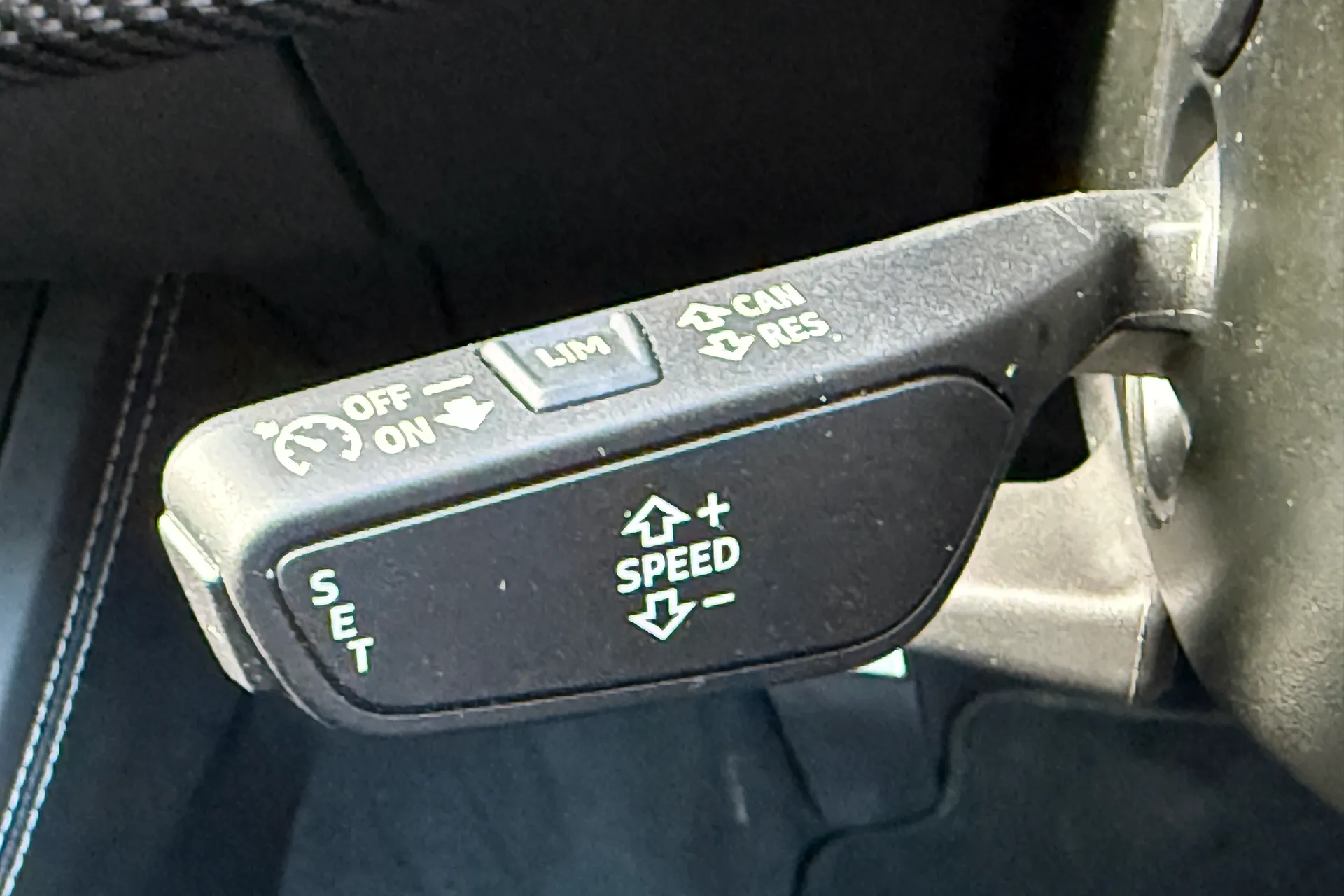 Audi RS5 thumbnail image number 62