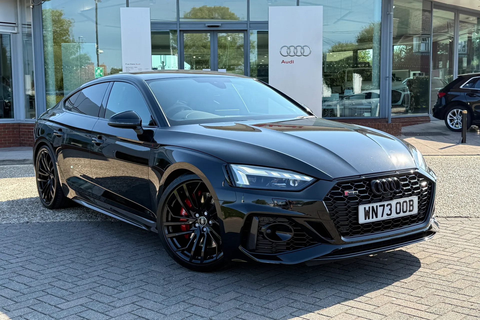 Audi RS5 thumbnail image number 26