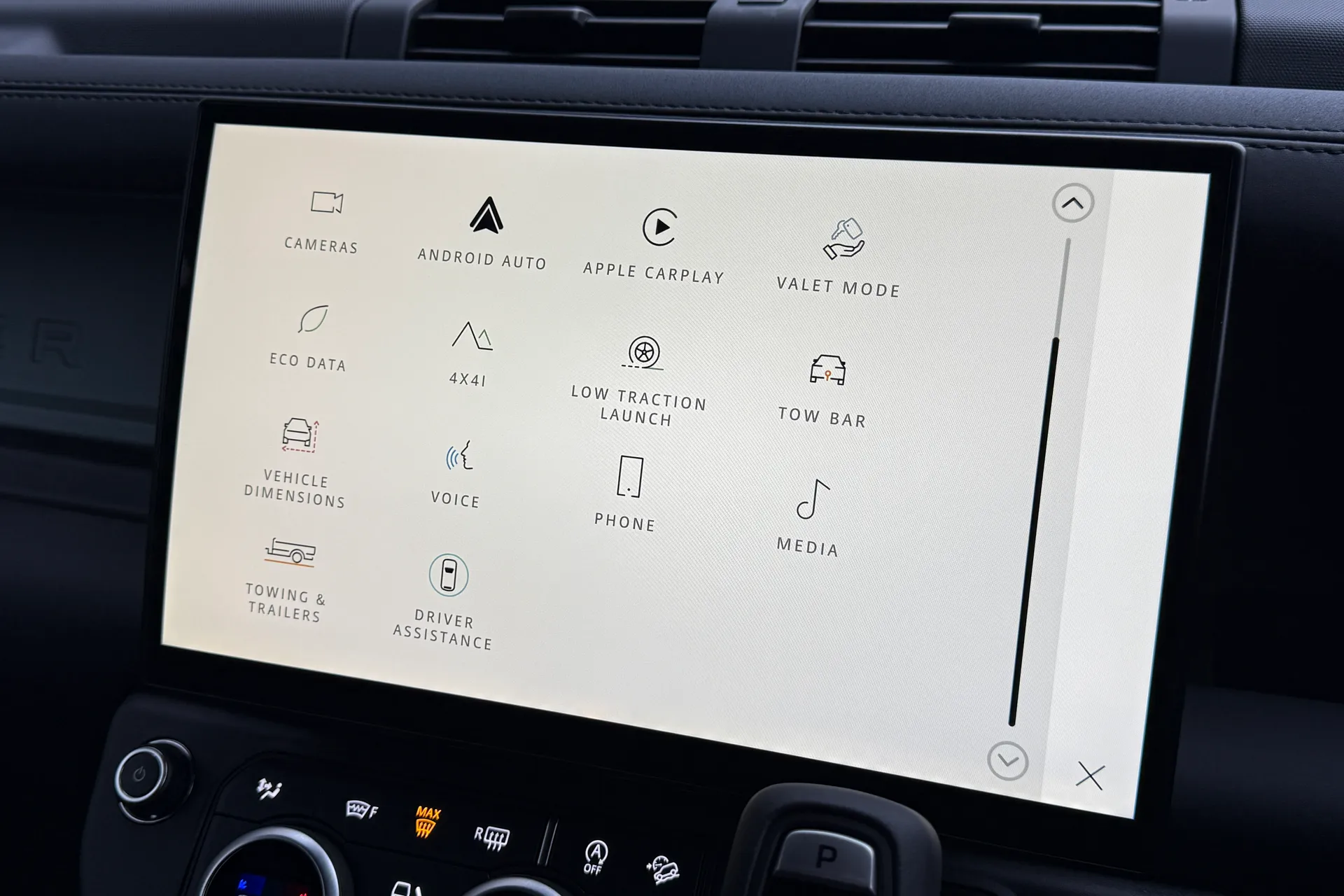 LAND ROVER Defender 110 thumbnail image number 68