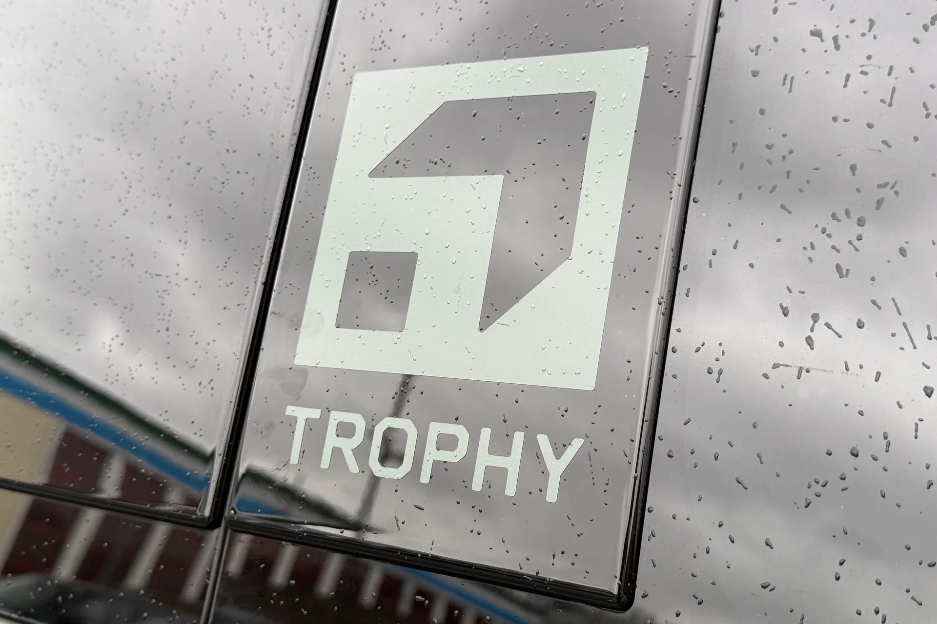 LAND ROVER Defender 110 thumbnail image number 32