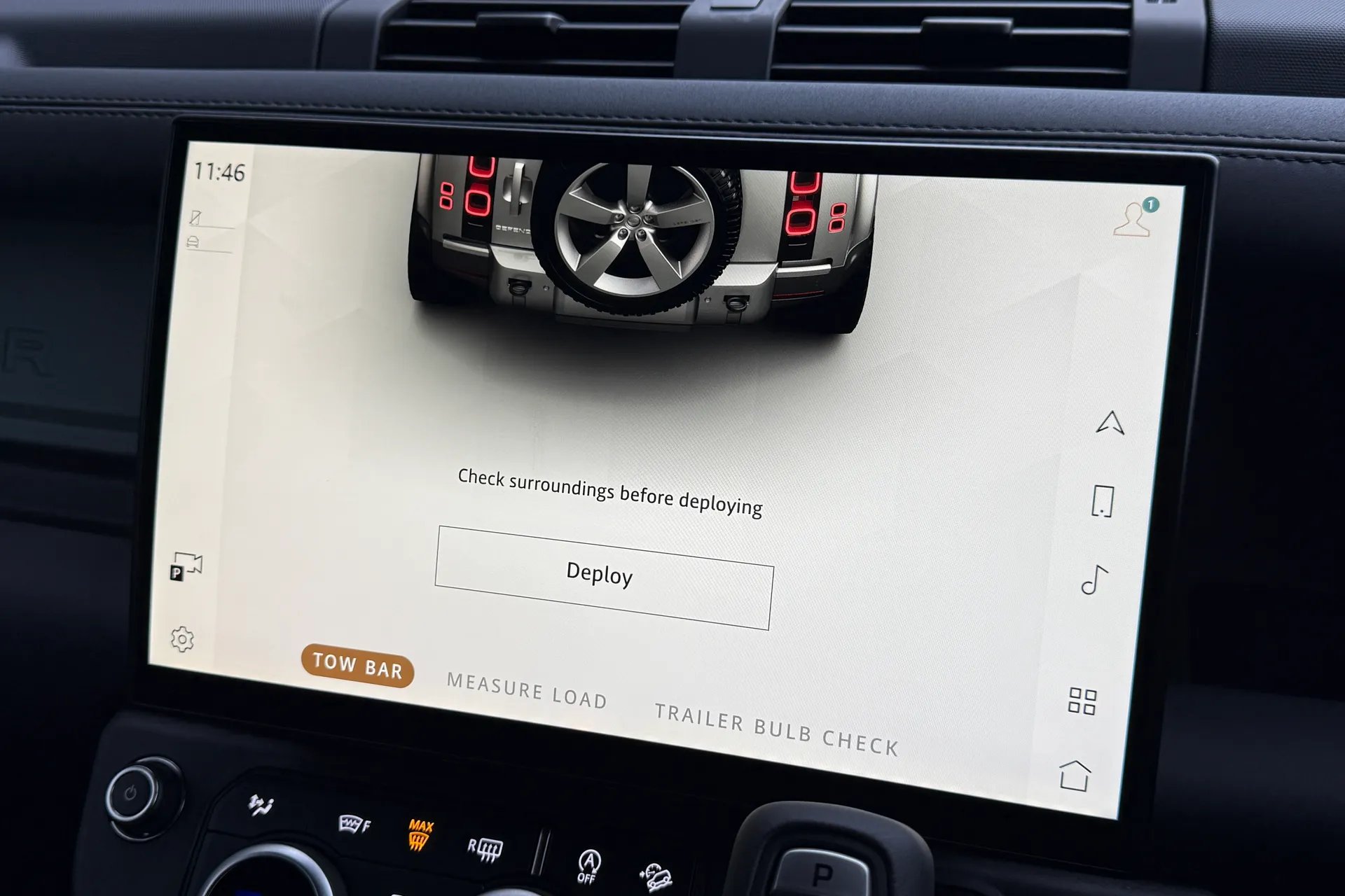 LAND ROVER Defender 110 thumbnail image number 12