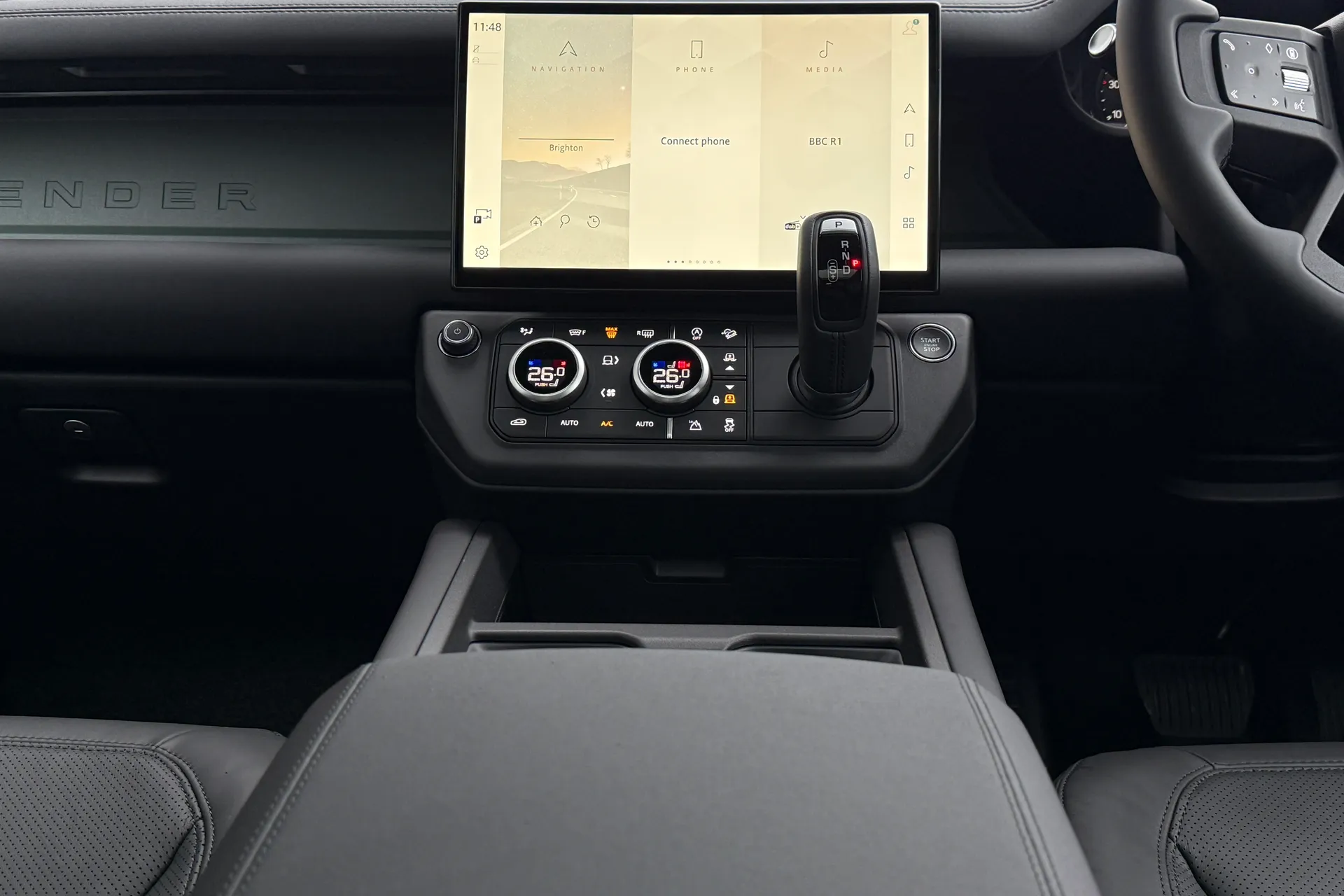 LAND ROVER Defender 110 thumbnail image number 34