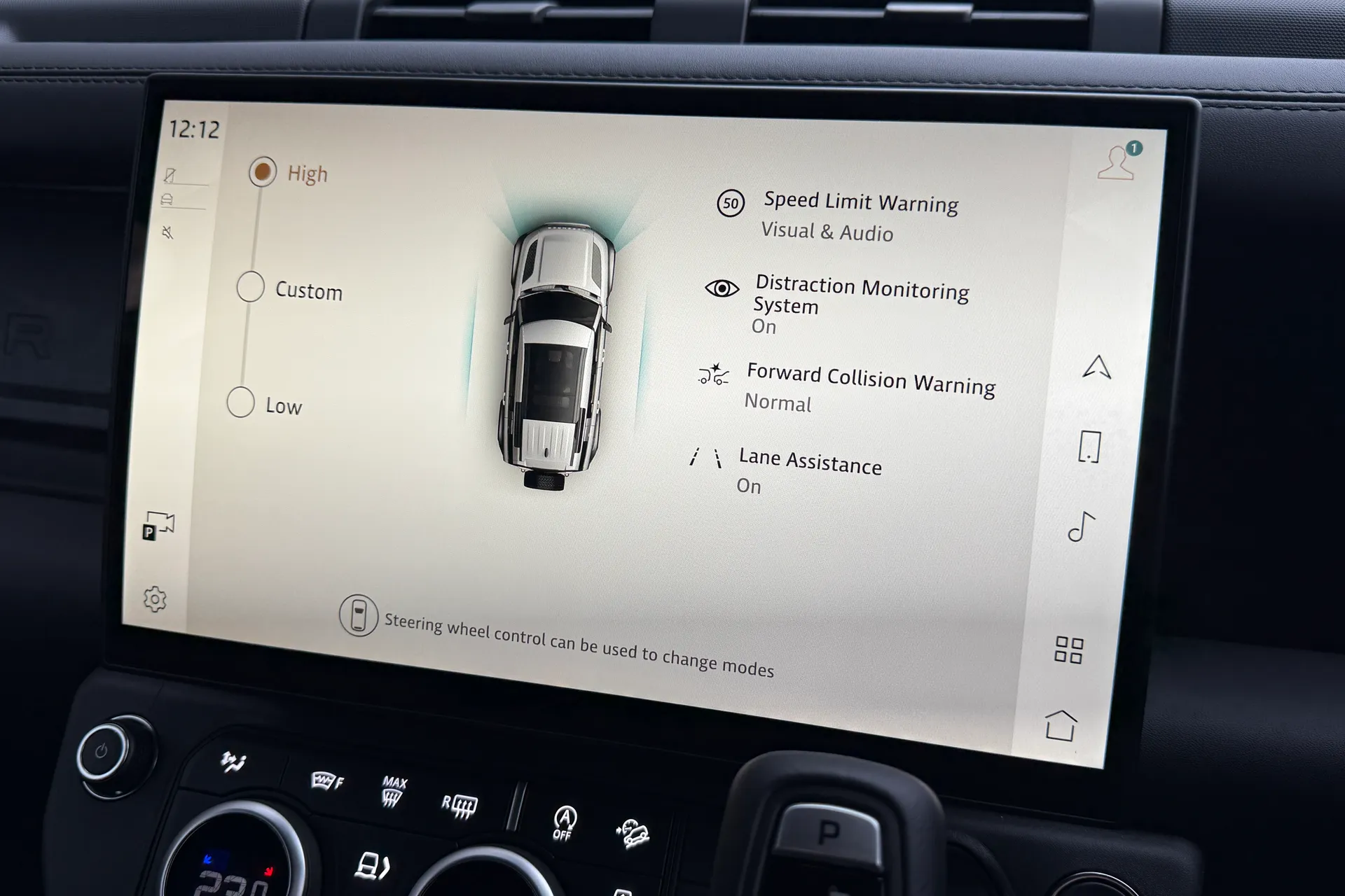 LAND ROVER Defender 110 thumbnail image number 49