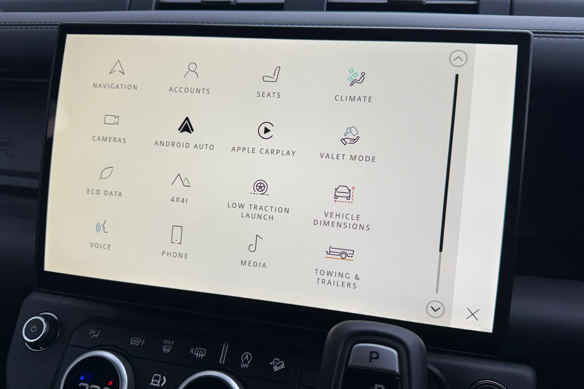 LAND ROVER Defender 110 thumbnail image number 40