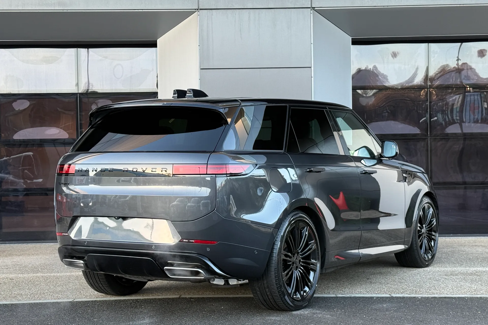 LAND ROVER RANGE ROVER SPORT thumbnail image number 11