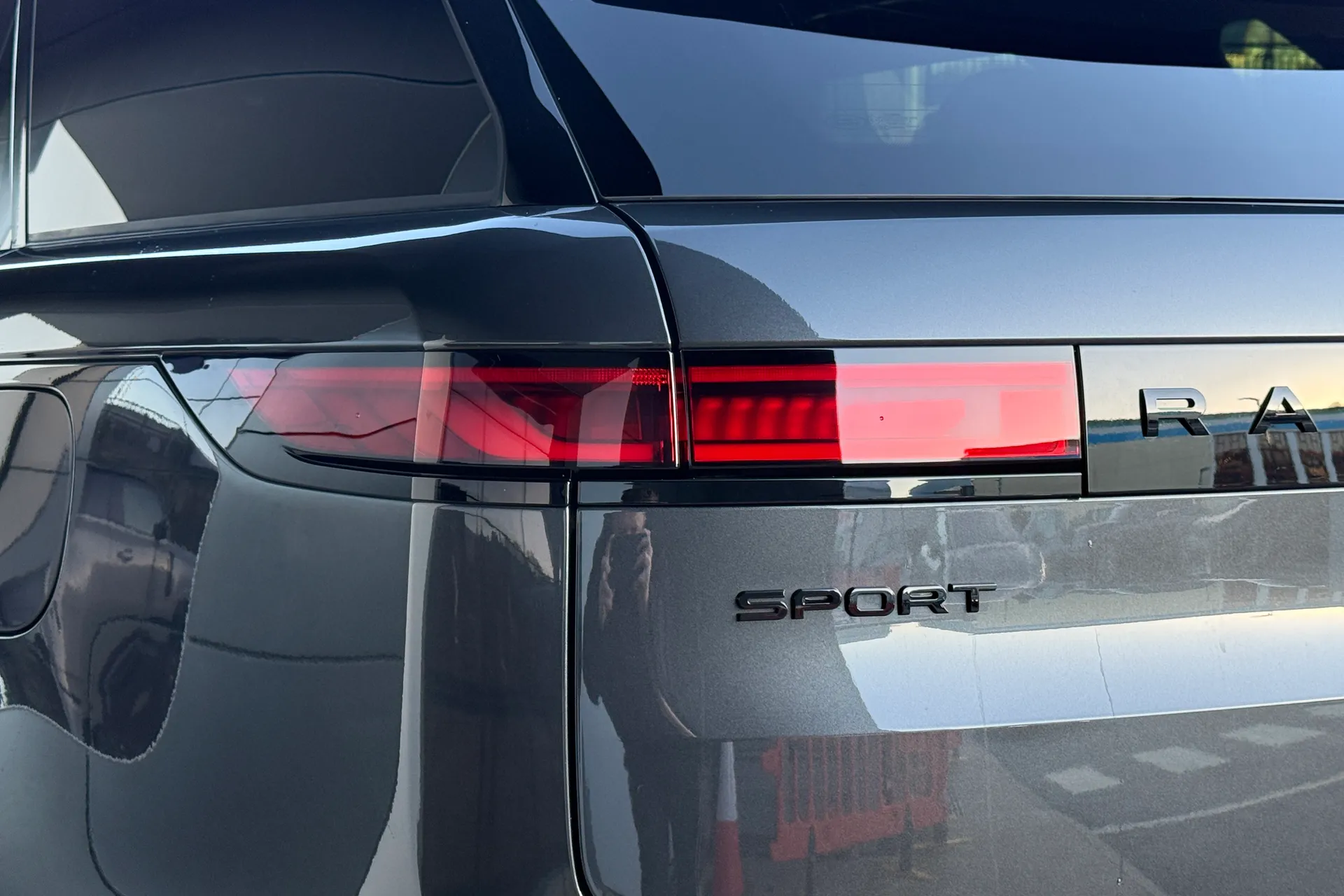 LAND ROVER RANGE ROVER SPORT thumbnail image number 43