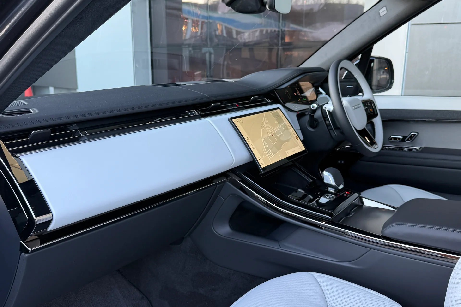 LAND ROVER RANGE ROVER SPORT thumbnail image number 51