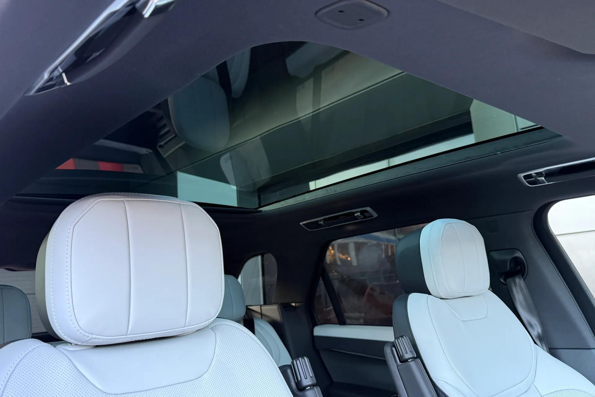 LAND ROVER RANGE ROVER SPORT thumbnail image number 9