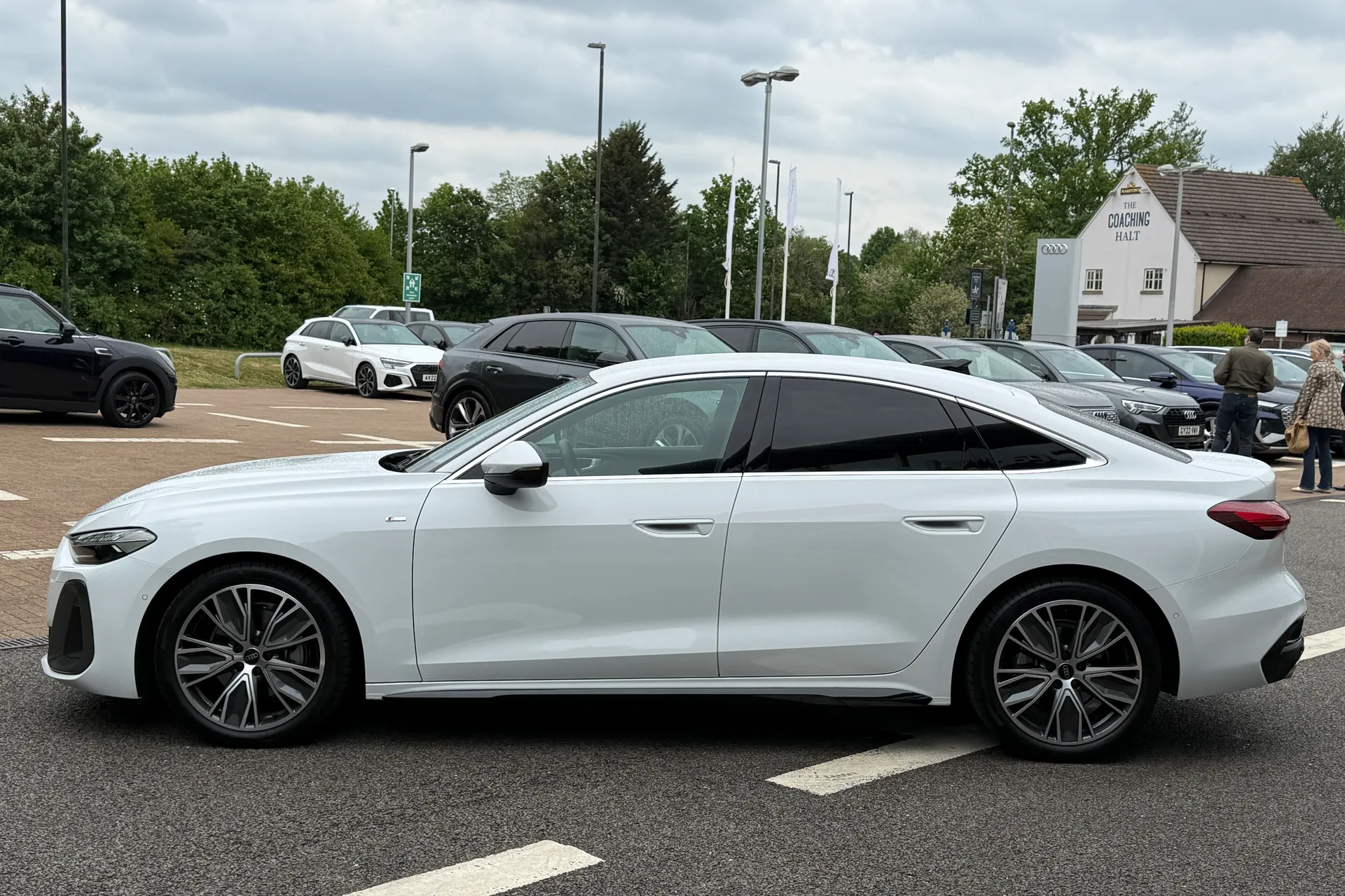 Audi A5 thumbnail image number 51