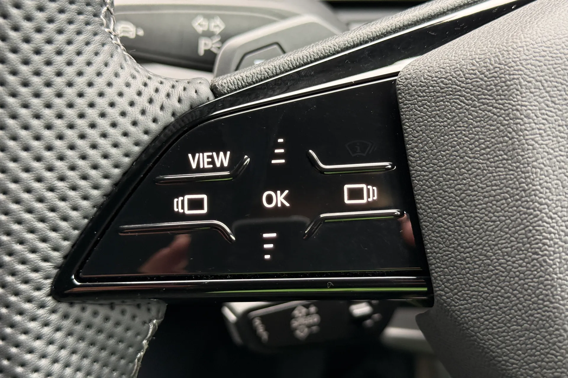 Audi A5 thumbnail image number 20