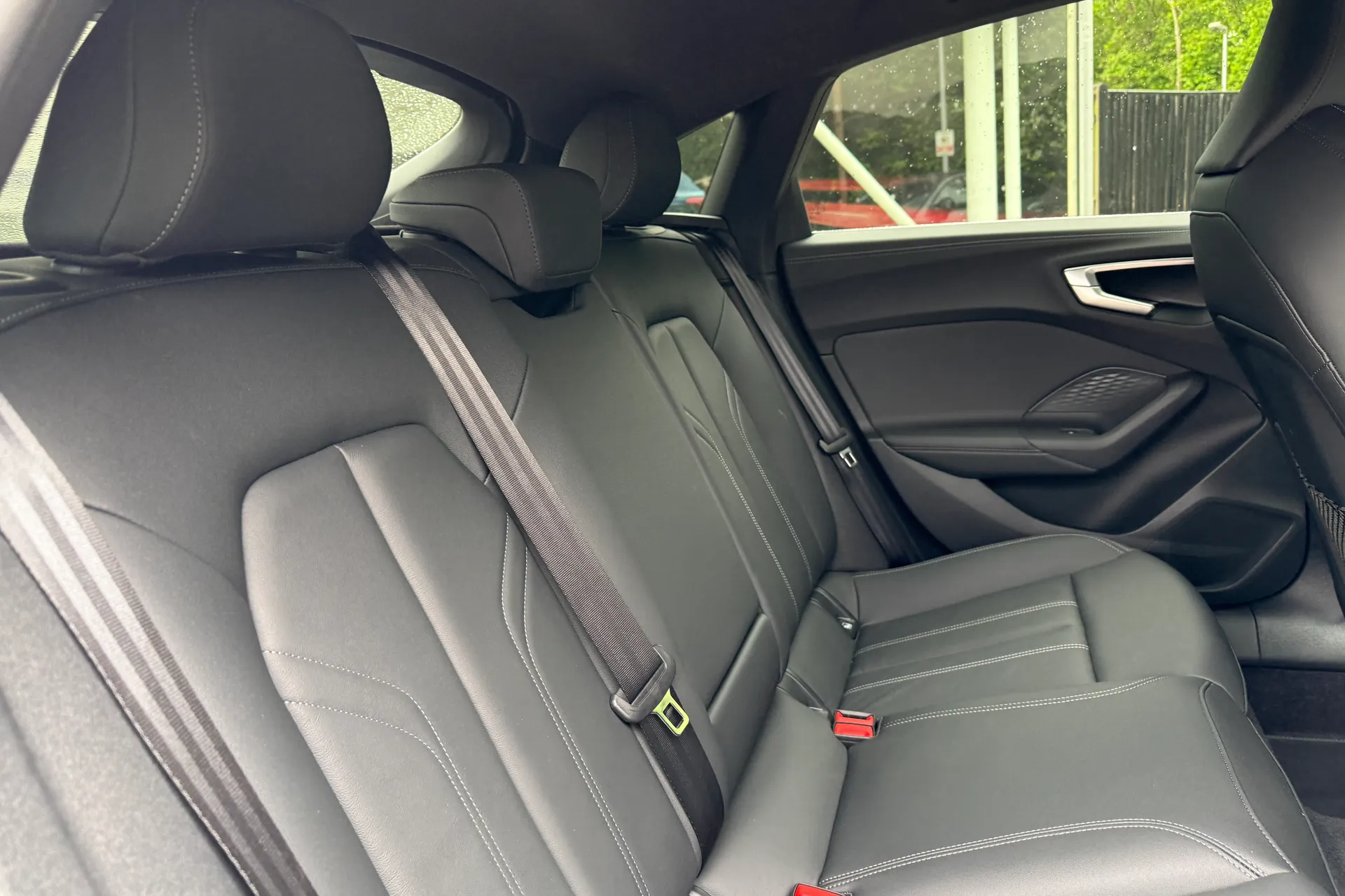 Audi A5 thumbnail image number 36