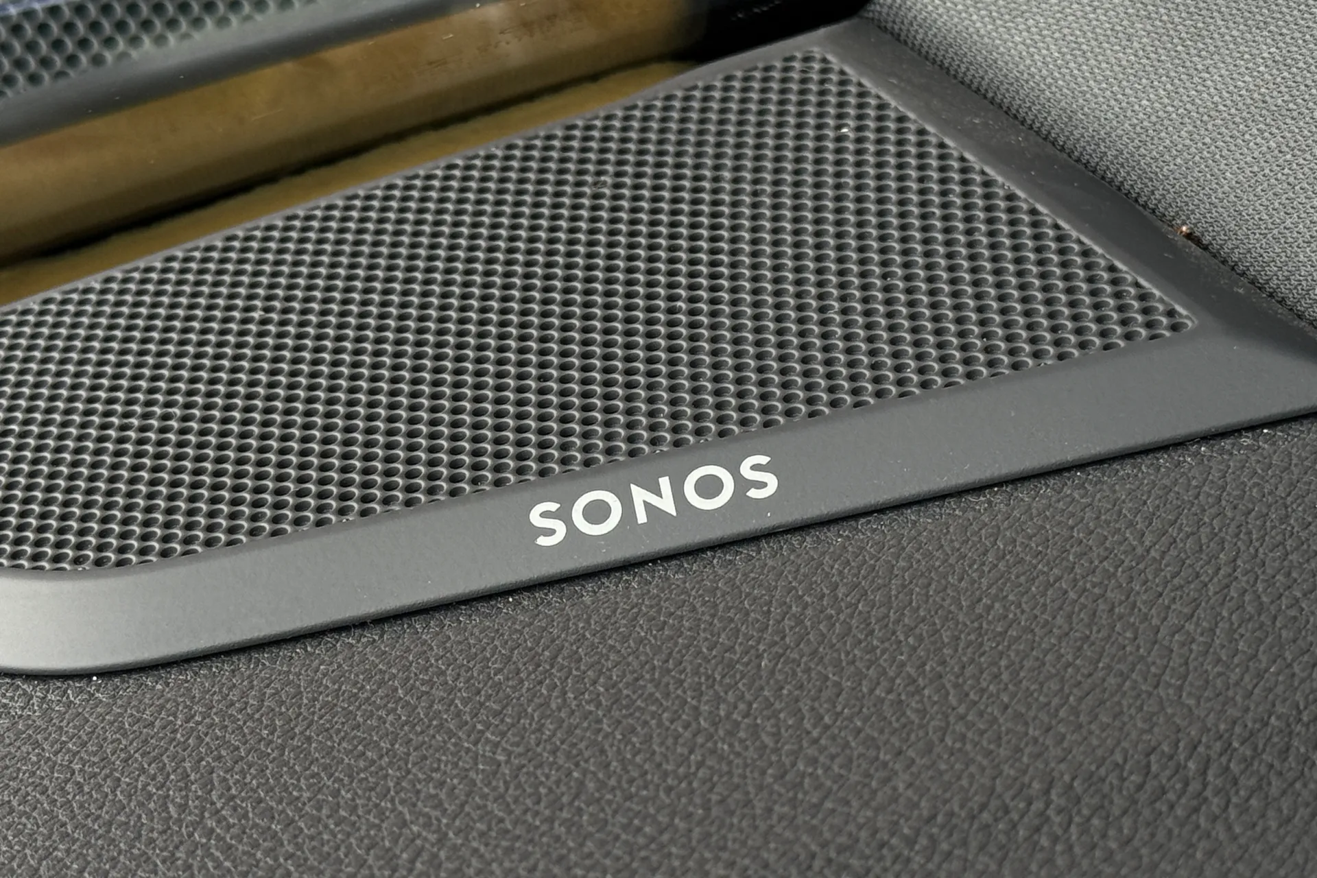 Audi Q3 thumbnail image number 7