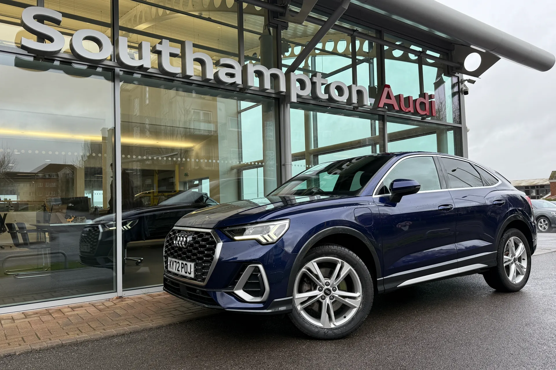 Audi Q3 thumbnail image number 58